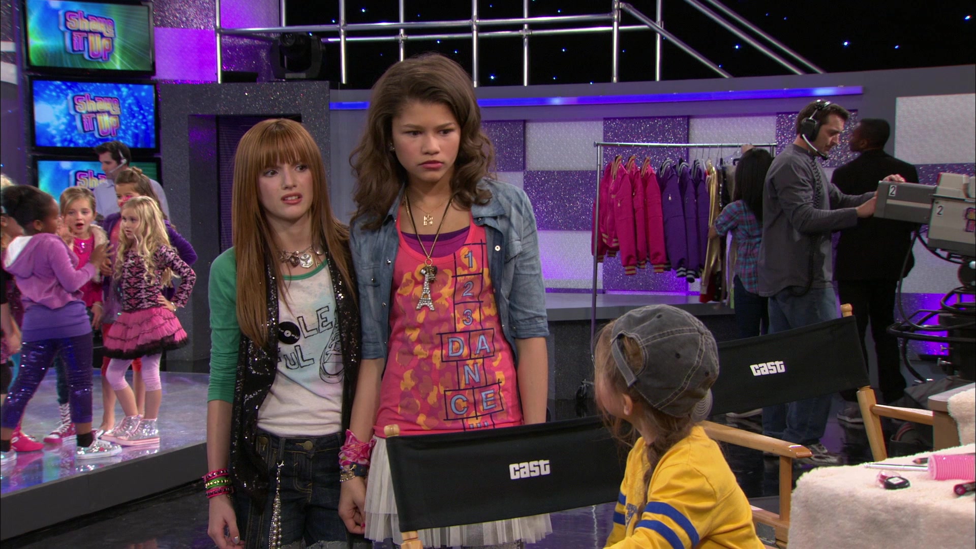 Shake_It_Up_S01E13_1080p_BTD_001972.jpg Shake_It_Up_S01E13_1080p_BTD_001972.jpg