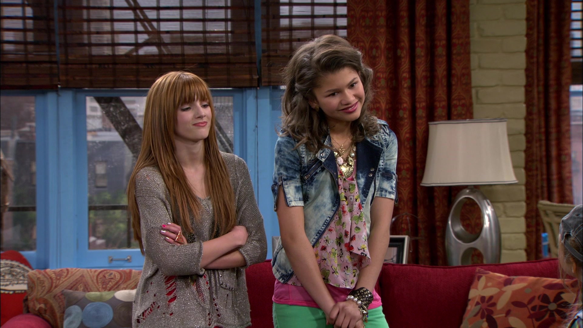 Shake_It_Up_S01E13_1080p_BTD_002058.jpg Shake_It_Up_S01E13_1080p_BTD_002058.jpg