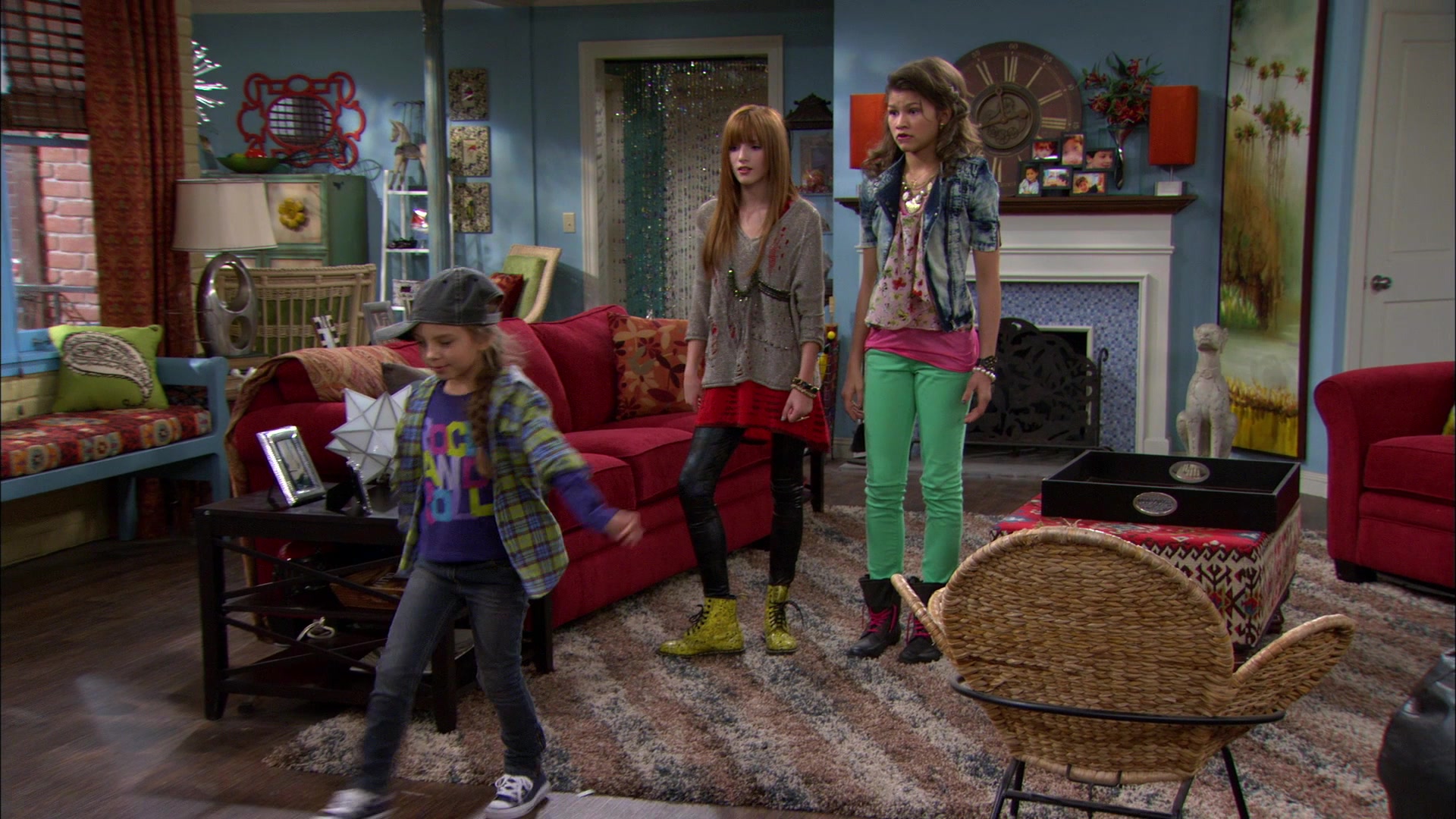 Shake_It_Up_S01E13_1080p_BTD_002180.jpg Shake_It_Up_S01E13_1080p_BTD_002180.jpg