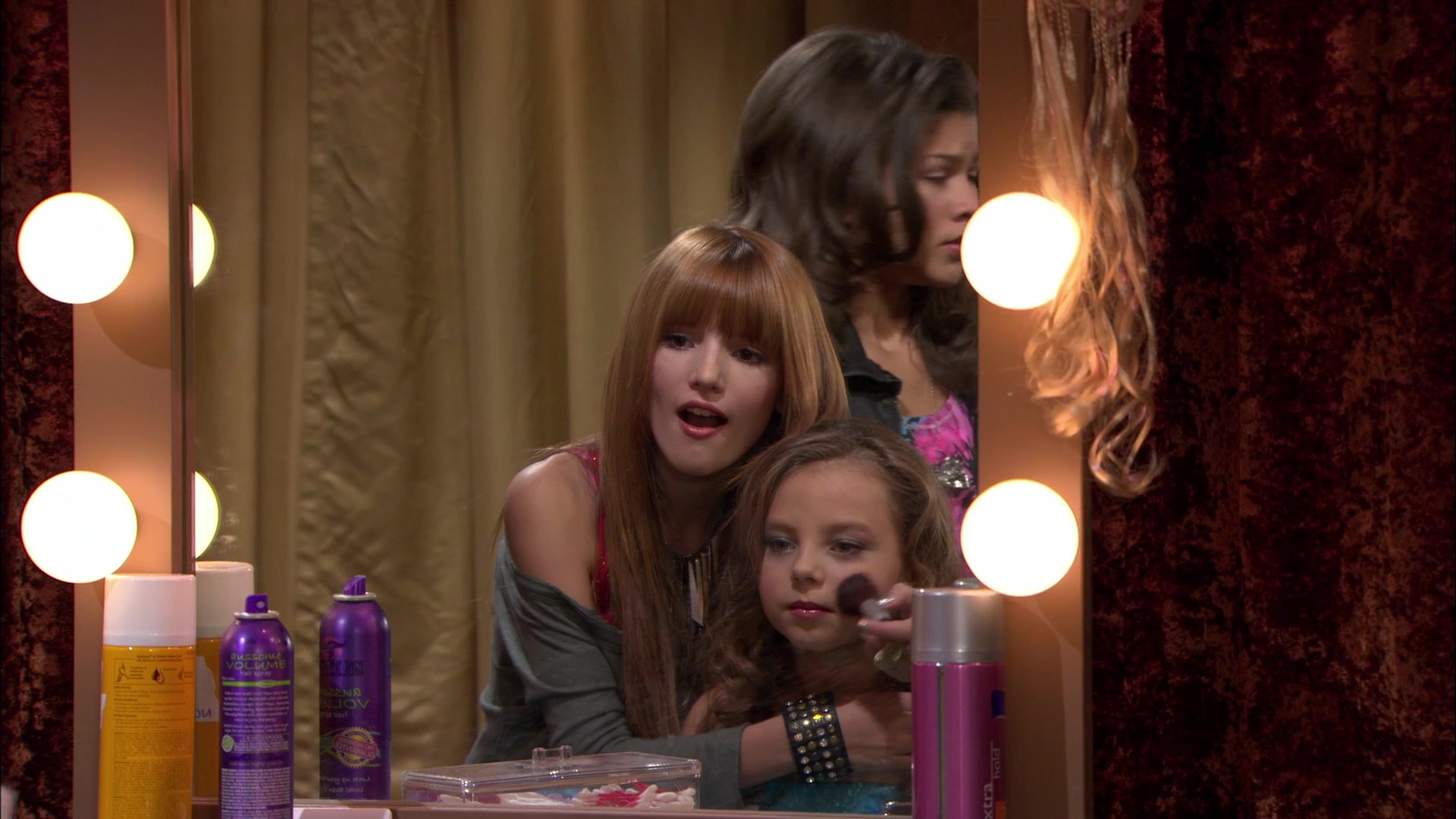 Shake_It_Up_S01E13_1080p_BTD_002351.jpg Shake_It_Up_S01E13_1080p_BTD_002351.jpg