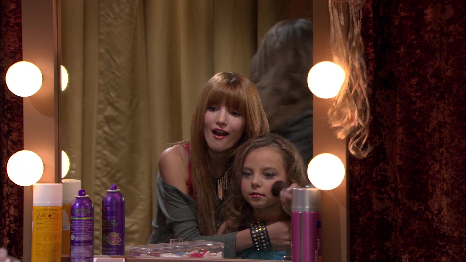 Shake_It_Up_S01E13_1080p_BTD_002352.jpg Shake_It_Up_S01E13_1080p_BTD_002352.jpg