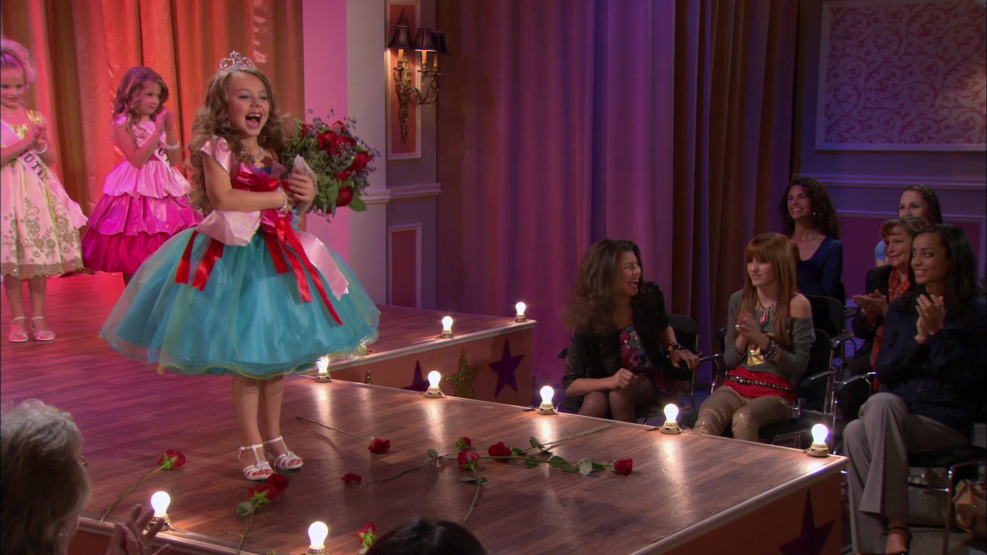 Shake_It_Up_S01E13_1080p_BTD_003006.jpg Shake_It_Up_S01E13_1080p_BTD_003006.jpg