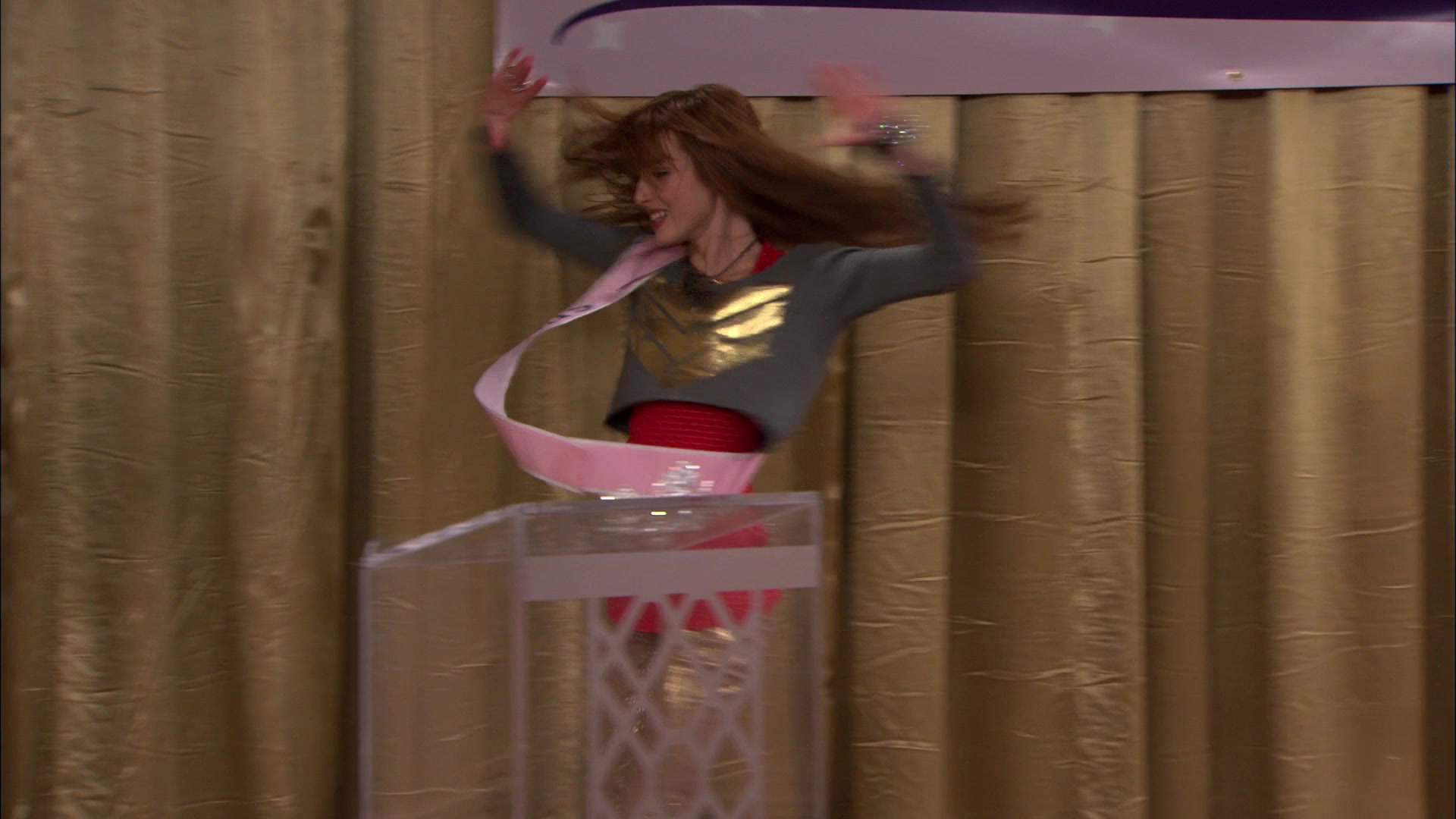Shake_It_Up_S01E13_1080p_BTD_003089.jpg Shake_It_Up_S01E13_1080p_BTD_003089.jpg