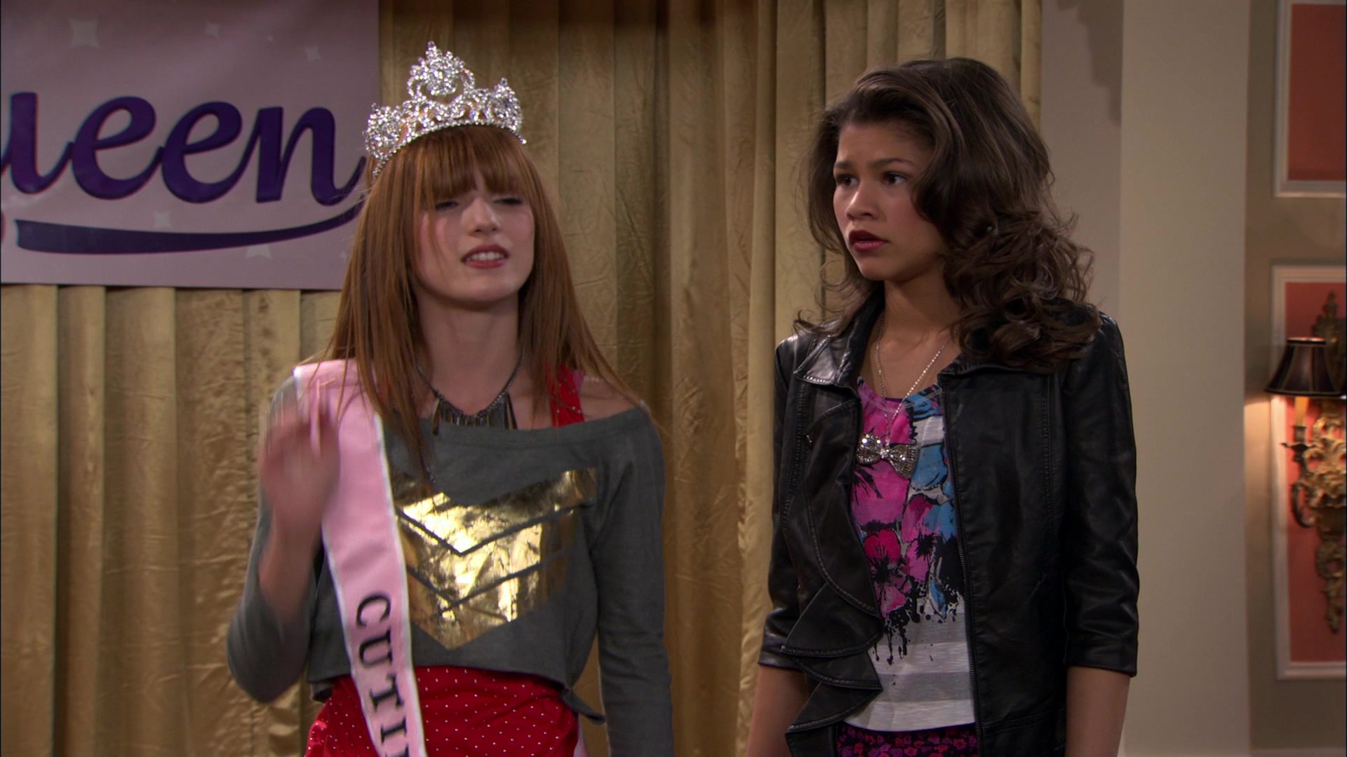 Shake_It_Up_S01E13_1080p_BTD_003127.jpg Shake_It_Up_S01E13_1080p_BTD_003127.jpg