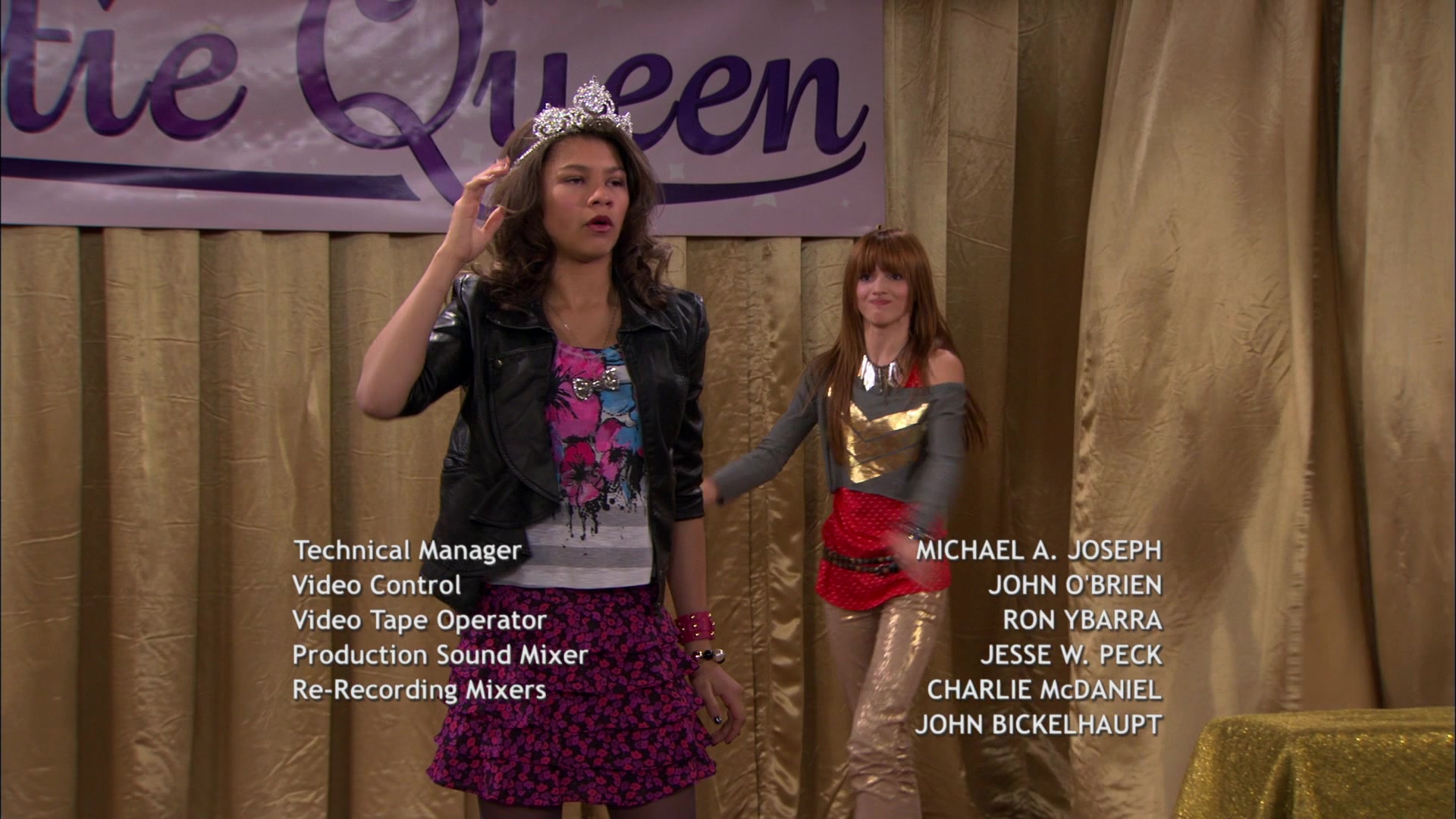 Shake_It_Up_S01E13_1080p_BTD_003176.jpg Shake_It_Up_S01E13_1080p_BTD_003176.jpg