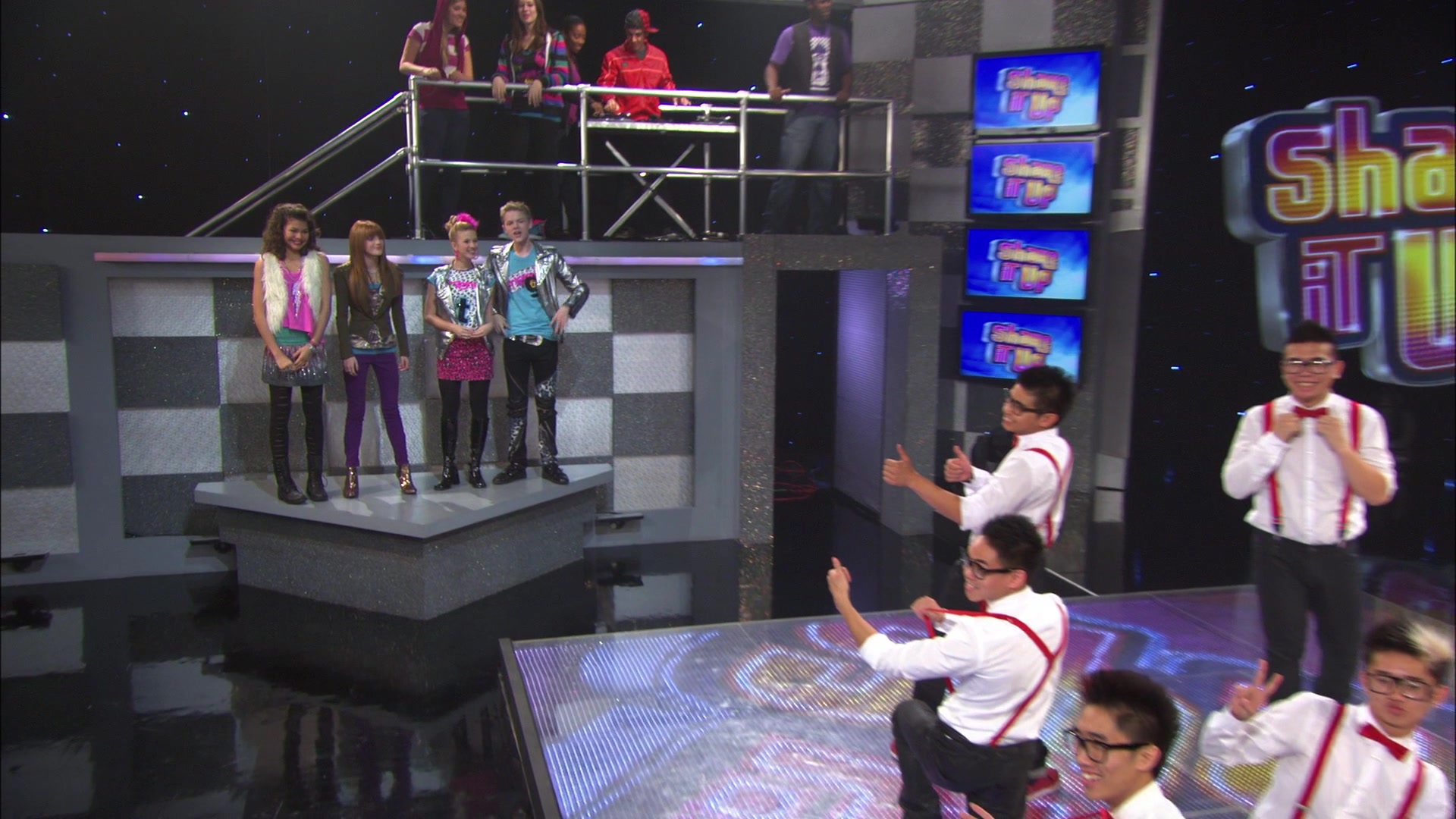 Shake_It_Up_S01E14_1080p_BTD_000245.jpg Shake_It_Up_S01E14_1080p_BTD_000245.jpg