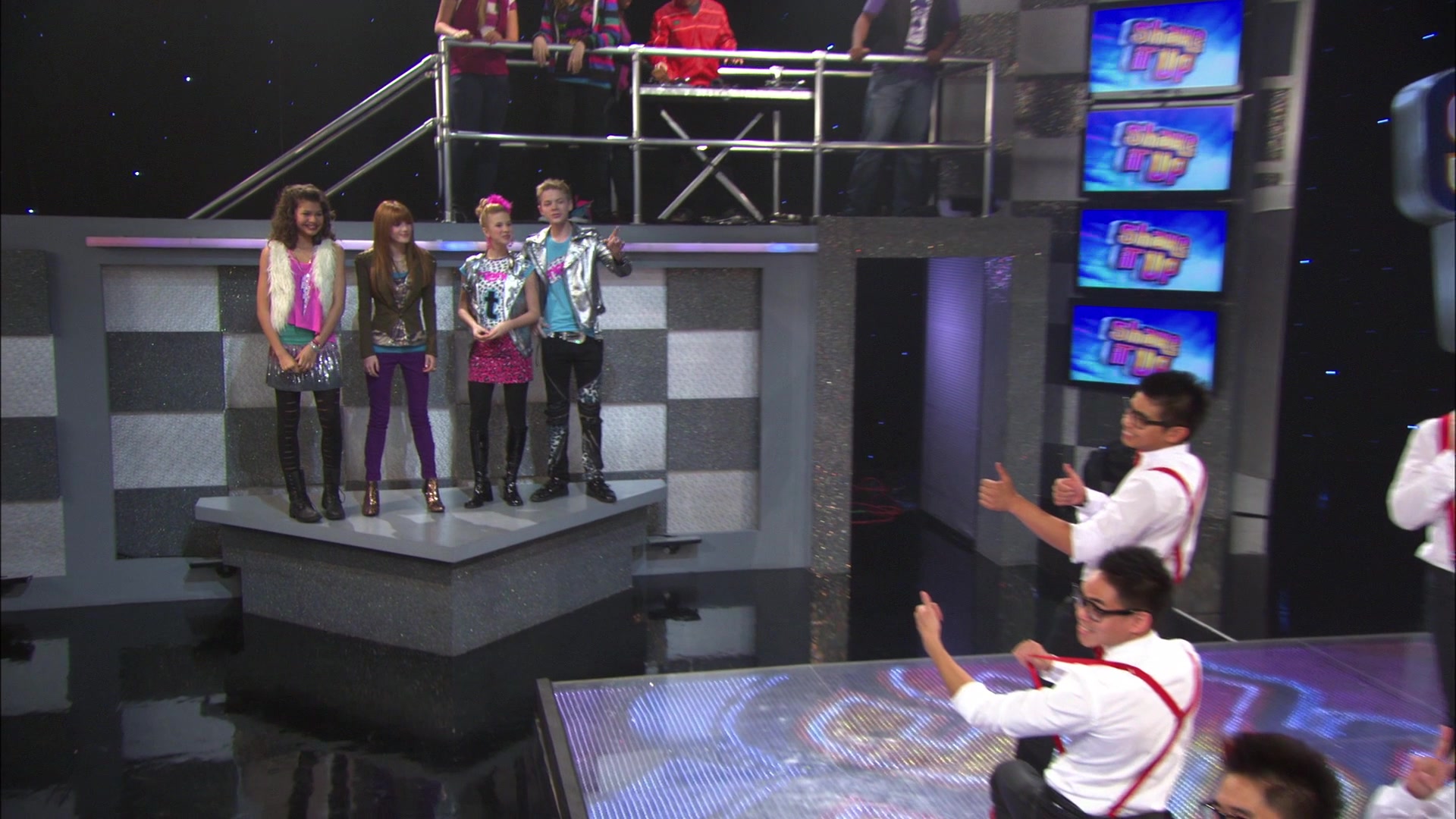 Shake_It_Up_S01E14_1080p_BTD_000246.jpg