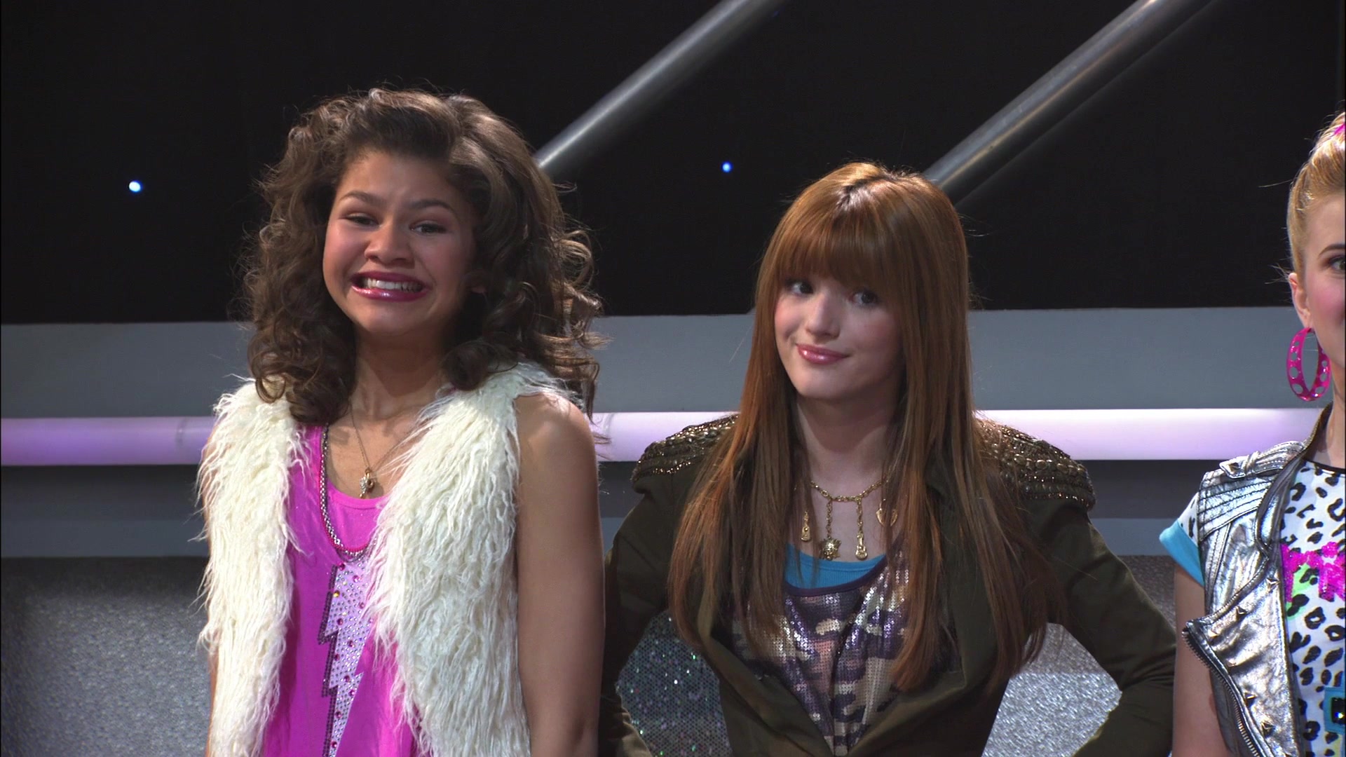 Shake_It_Up_S01E14_1080p_BTD_000255.jpg Shake_It_Up_S01E14_1080p_BTD_000255.jpg