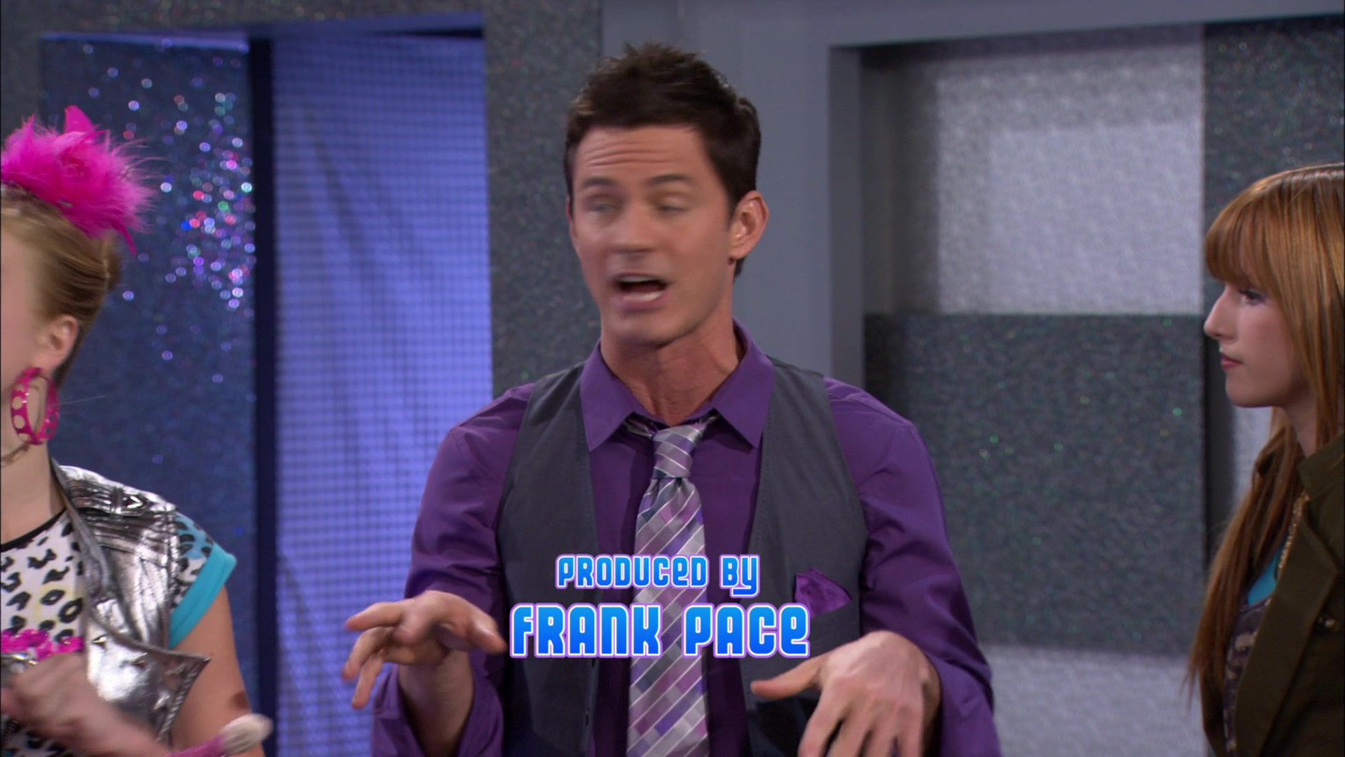 Shake_It_Up_S01E14_1080p_BTD_000548.jpg Shake_It_Up_S01E14_1080p_BTD_000548.jpg