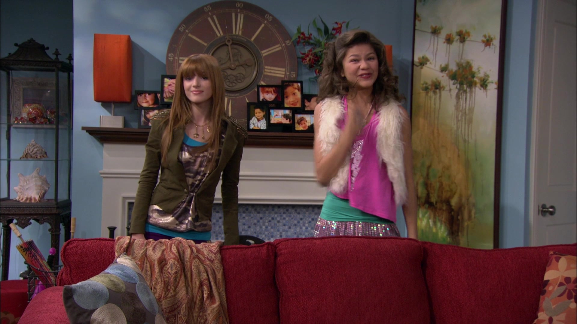 Shake_It_Up_S01E14_1080p_BTD_000697.jpg Shake_It_Up_S01E14_1080p_BTD_000697.jpg