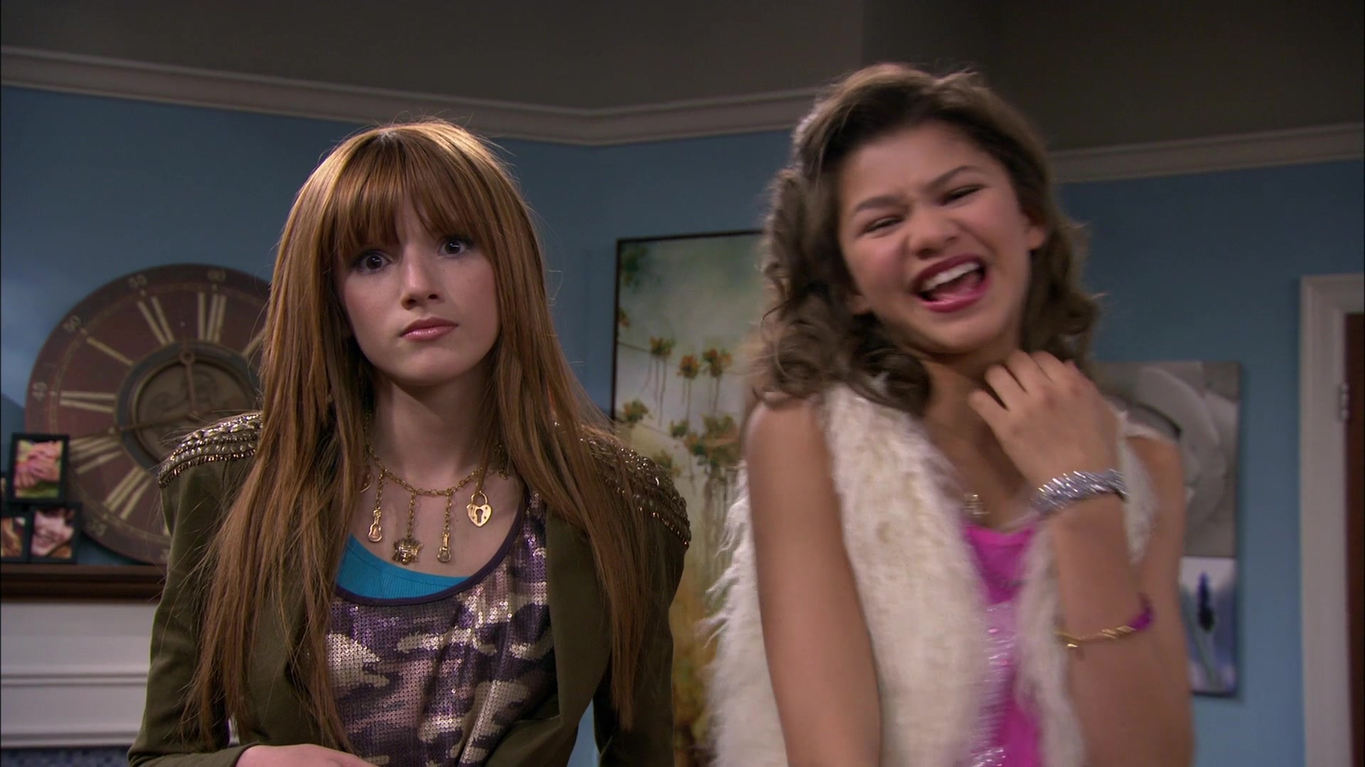 Shake_It_Up_S01E14_1080p_BTD_000771.jpg Shake_It_Up_S01E14_1080p_BTD_000771.jpg