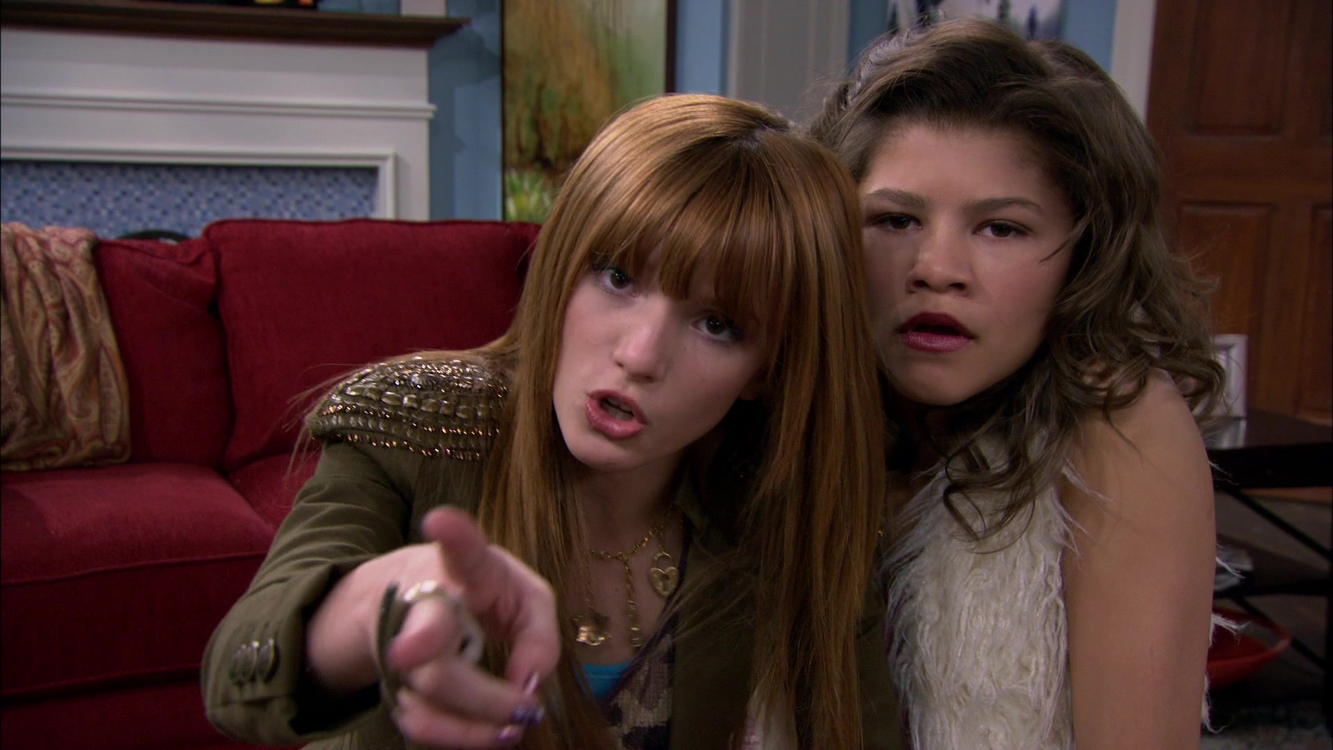Shake_It_Up_S01E14_1080p_BTD_000821.jpg