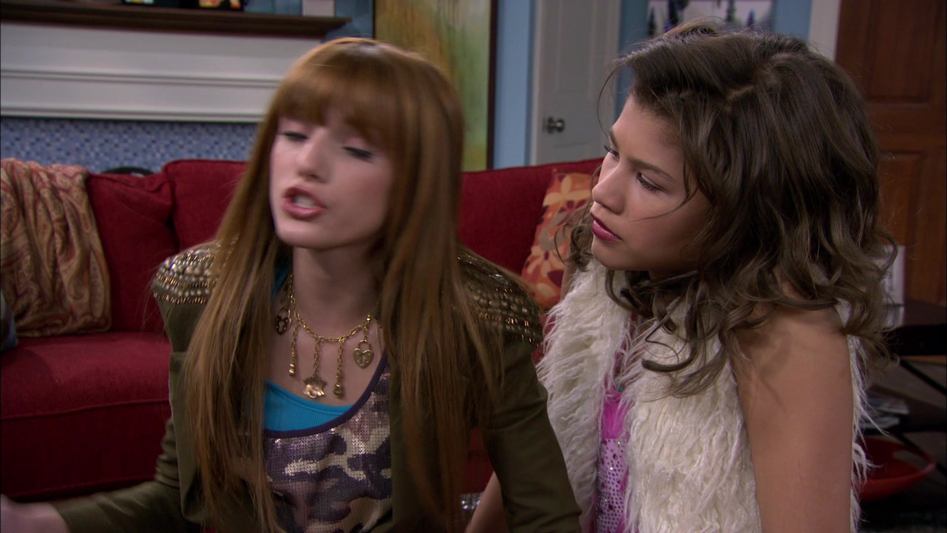 Shake_It_Up_S01E14_1080p_BTD_000833.jpg Shake_It_Up_S01E14_1080p_BTD_000833.jpg