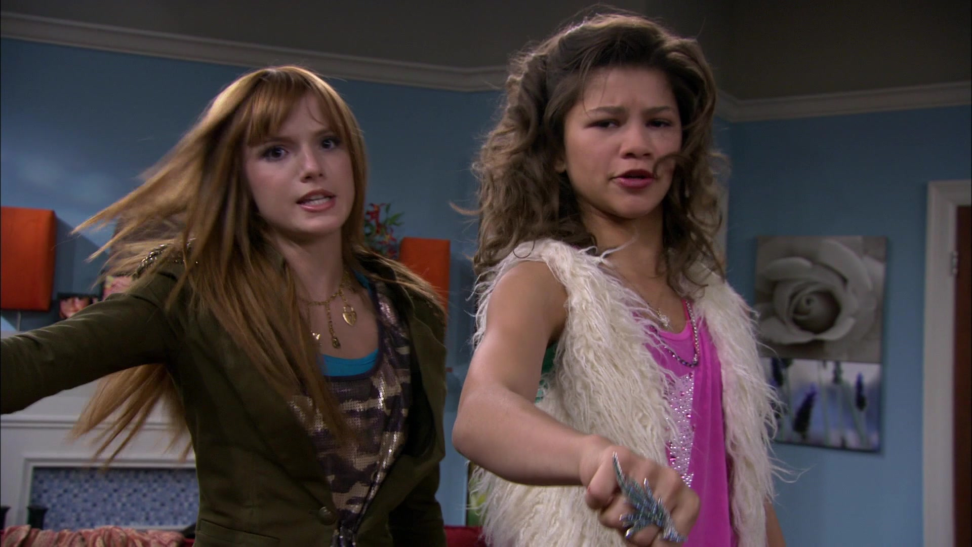 Shake_It_Up_S01E14_1080p_BTD_000874.jpg Shake_It_Up_S01E14_1080p_BTD_000874.jpg