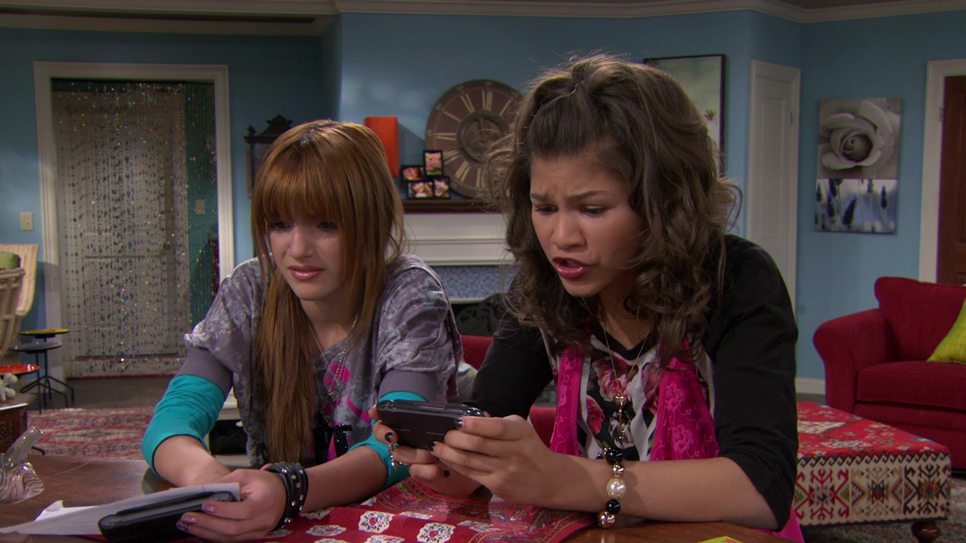 Shake_It_Up_S01E14_1080p_BTD_001079.jpg Shake_It_Up_S01E14_1080p_BTD_001079.jpg