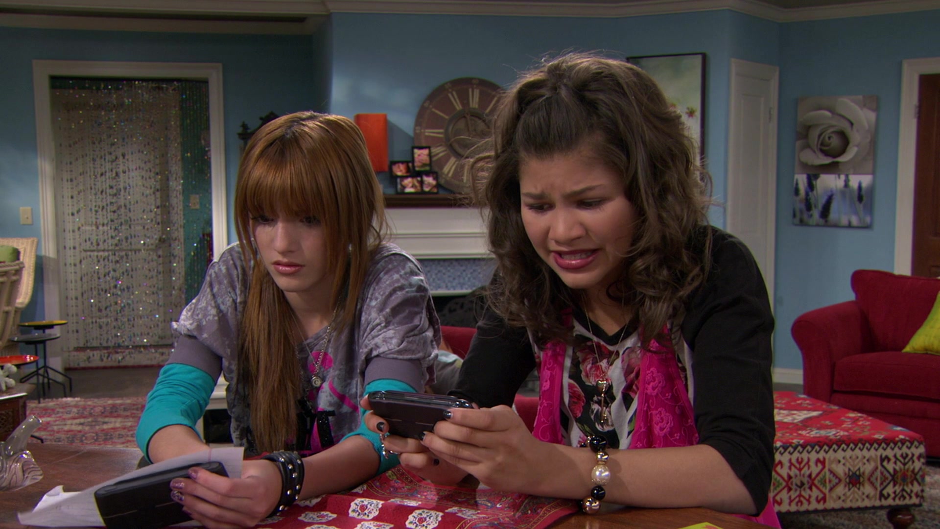 Shake_It_Up_S01E14_1080p_BTD_001083.jpg Shake_It_Up_S01E14_1080p_BTD_001083.jpg