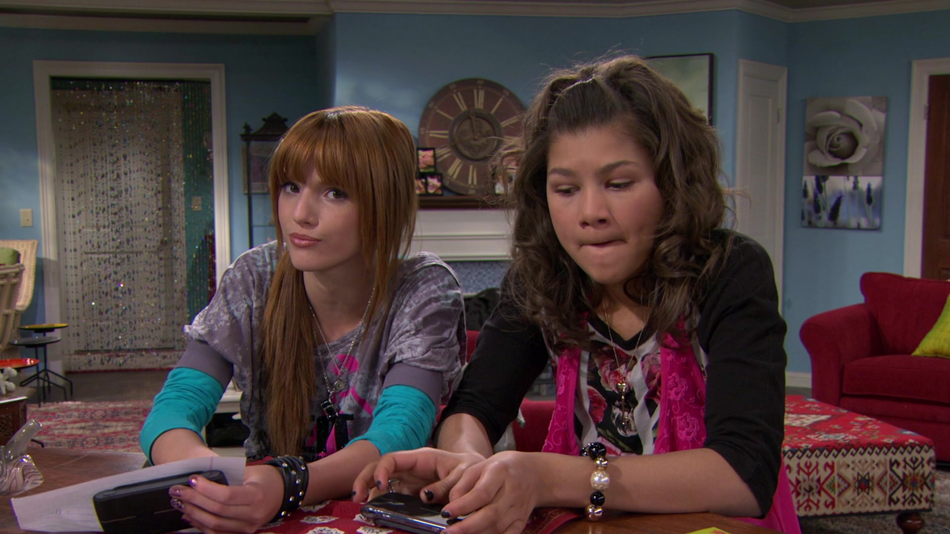 Shake_It_Up_S01E14_1080p_BTD_001108.jpg Shake_It_Up_S01E14_1080p_BTD_001108.jpg