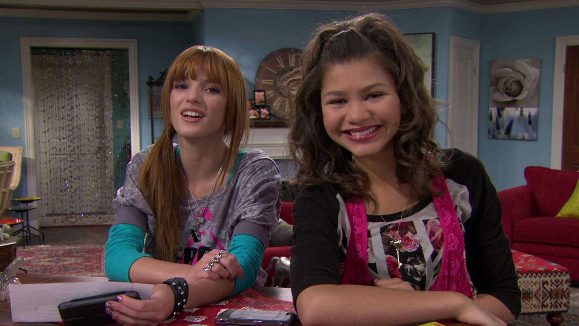 Shake_It_Up_S01E14_1080p_BTD_001124.jpg Shake_It_Up_S01E14_1080p_BTD_001124.jpg