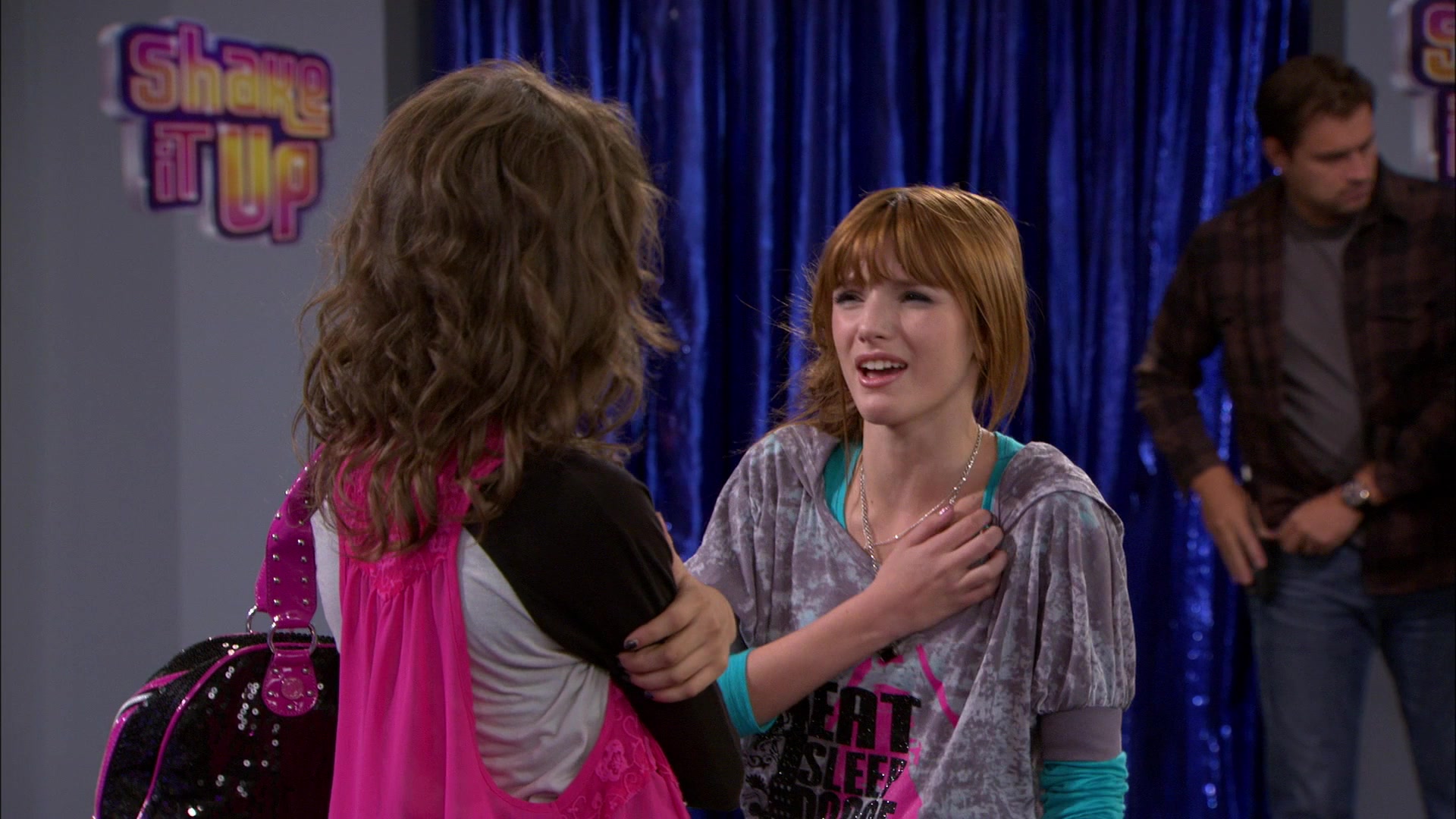 Shake_It_Up_S01E14_1080p_BTD_001345.jpg Shake_It_Up_S01E14_1080p_BTD_001345.jpg