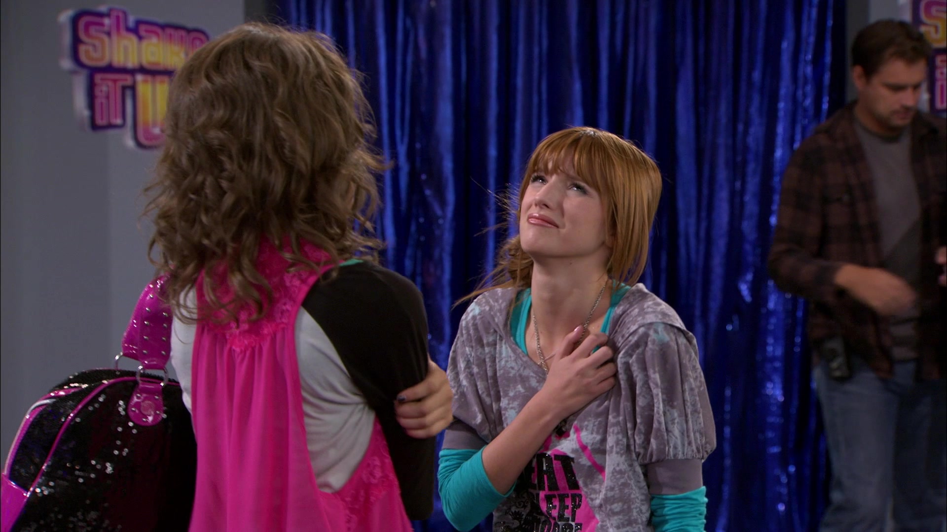 Shake_It_Up_S01E14_1080p_BTD_001347.jpg Shake_It_Up_S01E14_1080p_BTD_001347.jpg