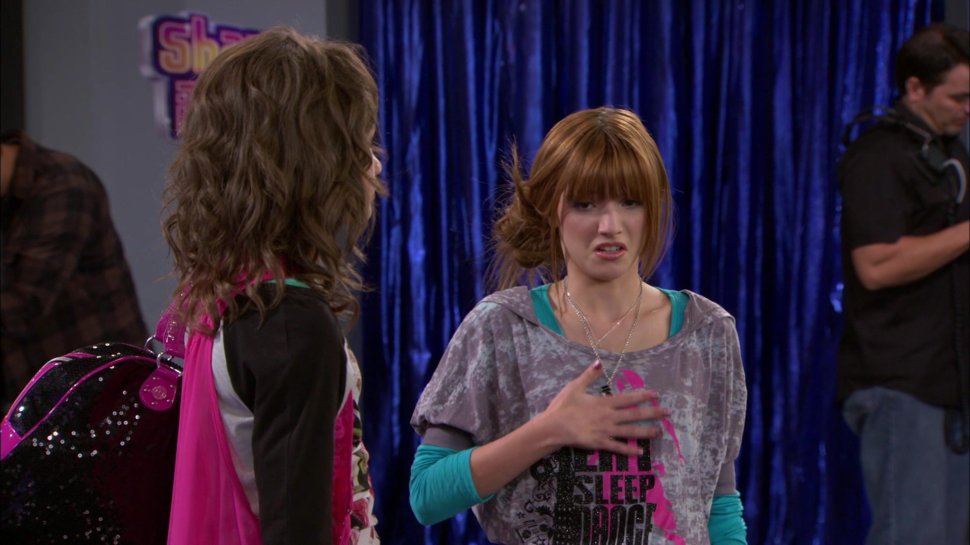 Shake_It_Up_S01E14_1080p_BTD_001418.jpg Shake_It_Up_S01E14_1080p_BTD_001418.jpg