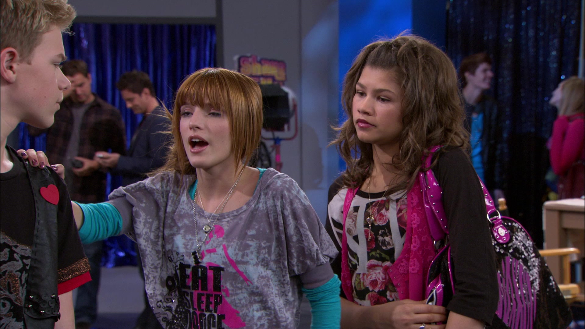 Shake_It_Up_S01E14_1080p_BTD_001464.jpg Shake_It_Up_S01E14_1080p_BTD_001464.jpg