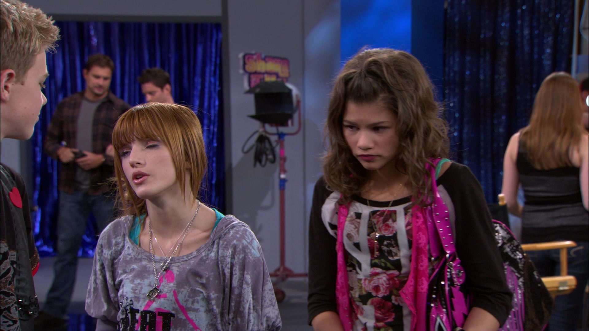 Shake_It_Up_S01E14_1080p_BTD_001676.jpg Shake_It_Up_S01E14_1080p_BTD_001676.jpg