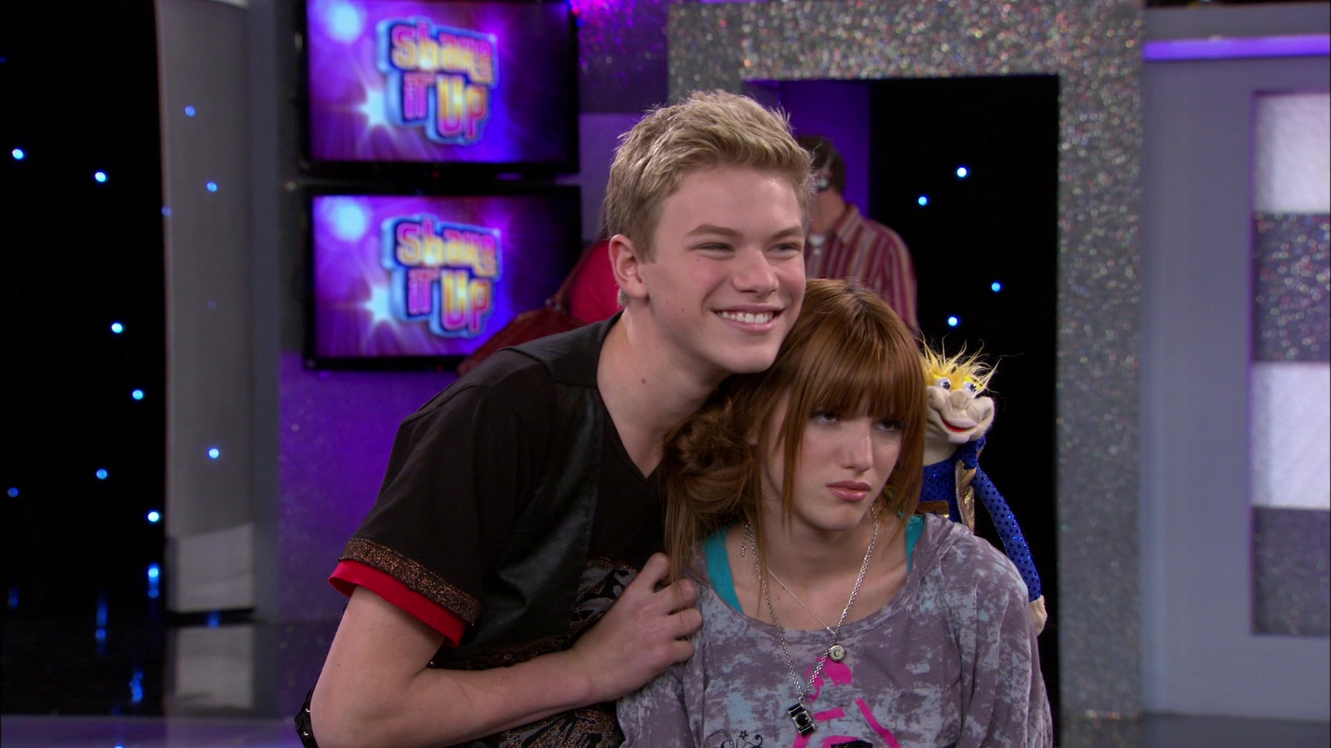 Shake_It_Up_S01E14_1080p_BTD_001706.jpg Shake_It_Up_S01E14_1080p_BTD_001706.jpg