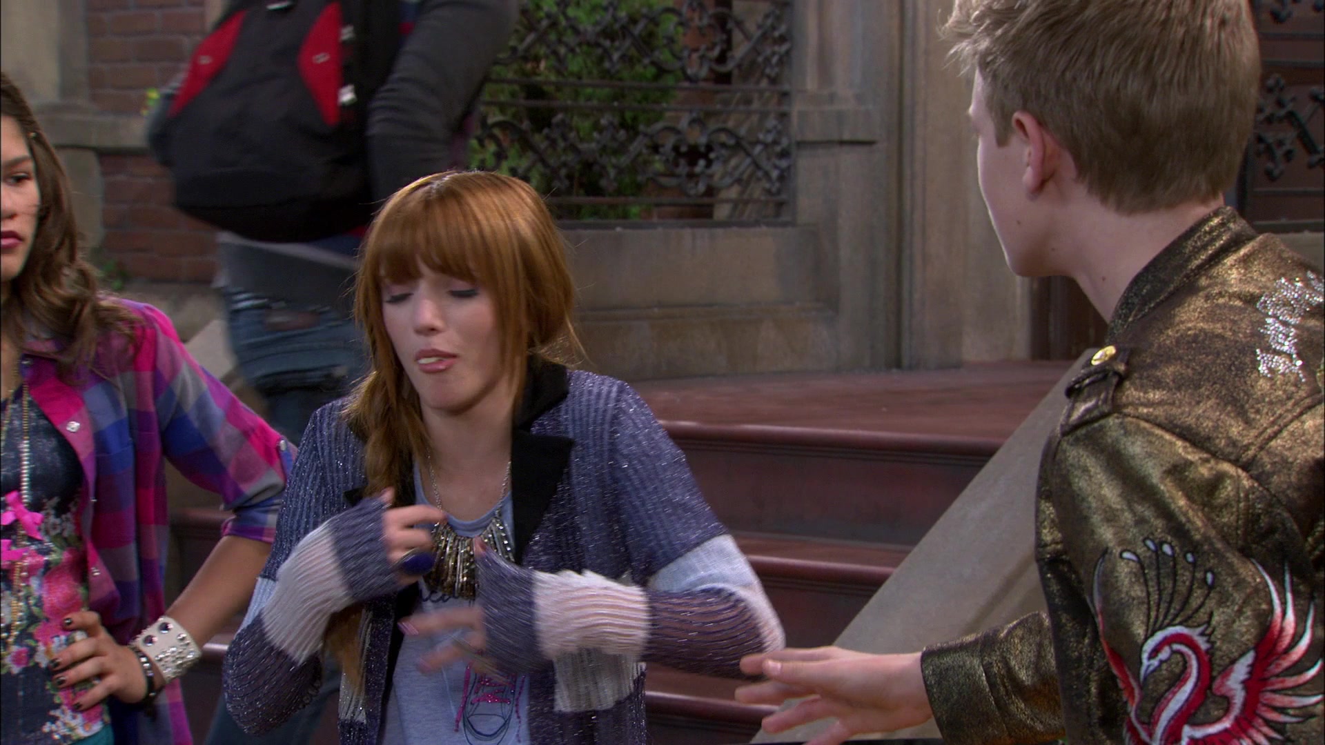 Shake_It_Up_S01E14_1080p_BTD_002046.jpg Shake_It_Up_S01E14_1080p_BTD_002046.jpg