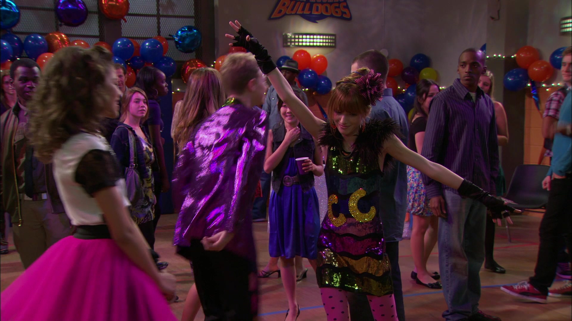 Shake_It_Up_S01E14_1080p_BTD_002227.jpg Shake_It_Up_S01E14_1080p_BTD_002227.jpg