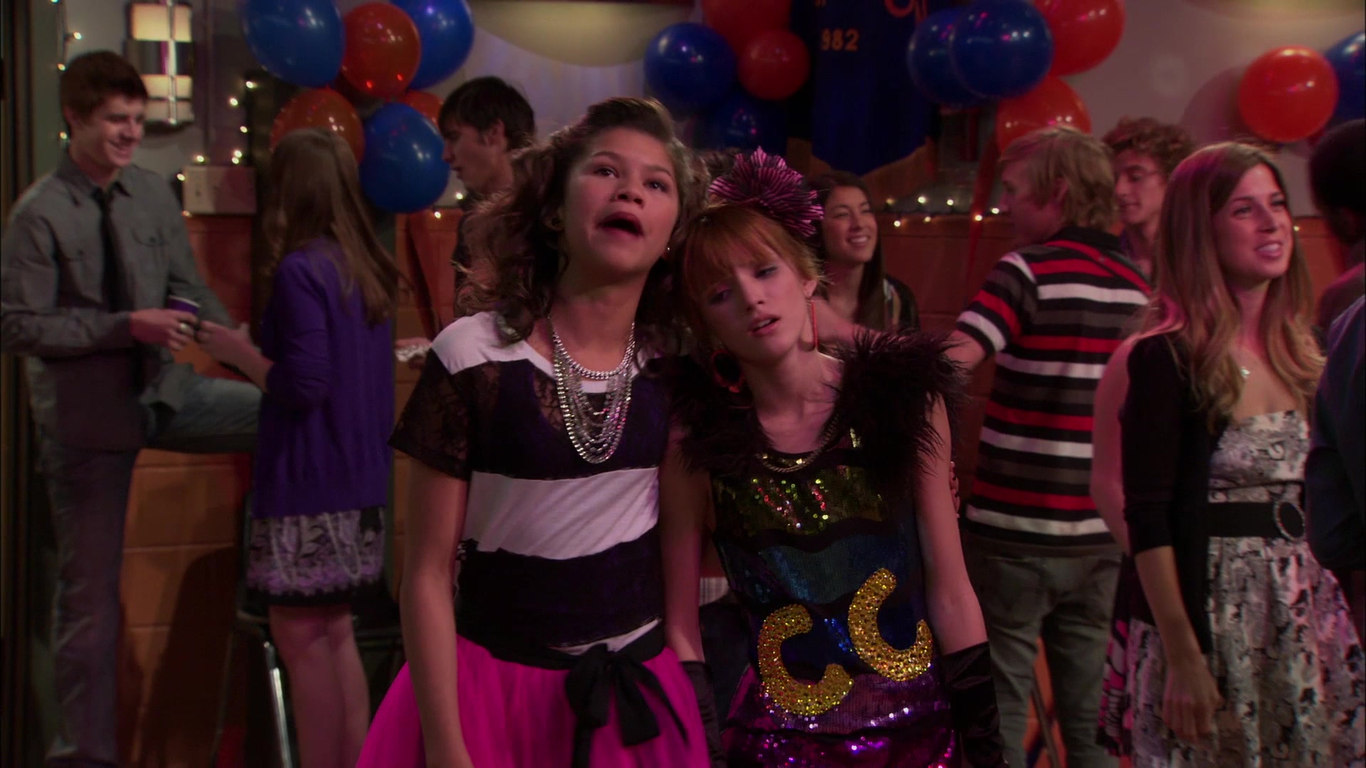 Shake_It_Up_S01E14_1080p_BTD_002234.jpg Shake_It_Up_S01E14_1080p_BTD_002234.jpg