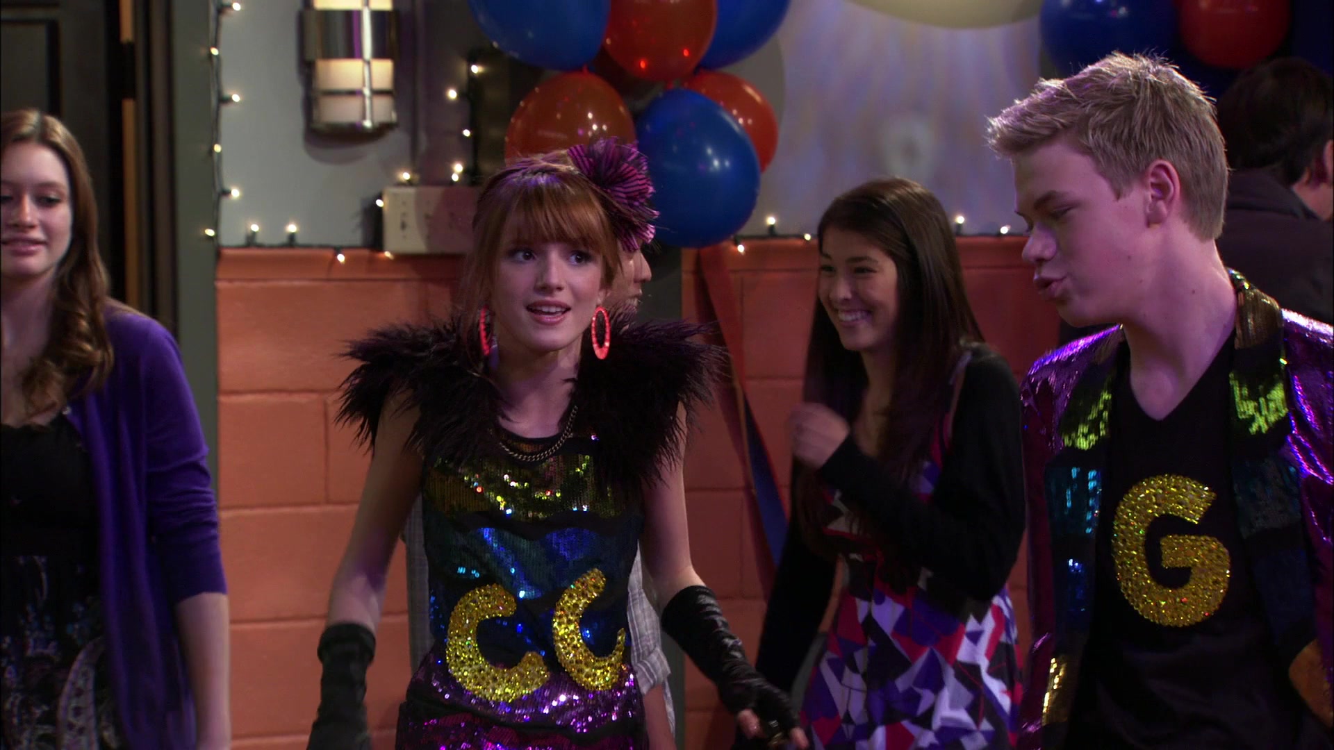 Shake_It_Up_S01E14_1080p_BTD_002335.jpg Shake_It_Up_S01E14_1080p_BTD_002335.jpg