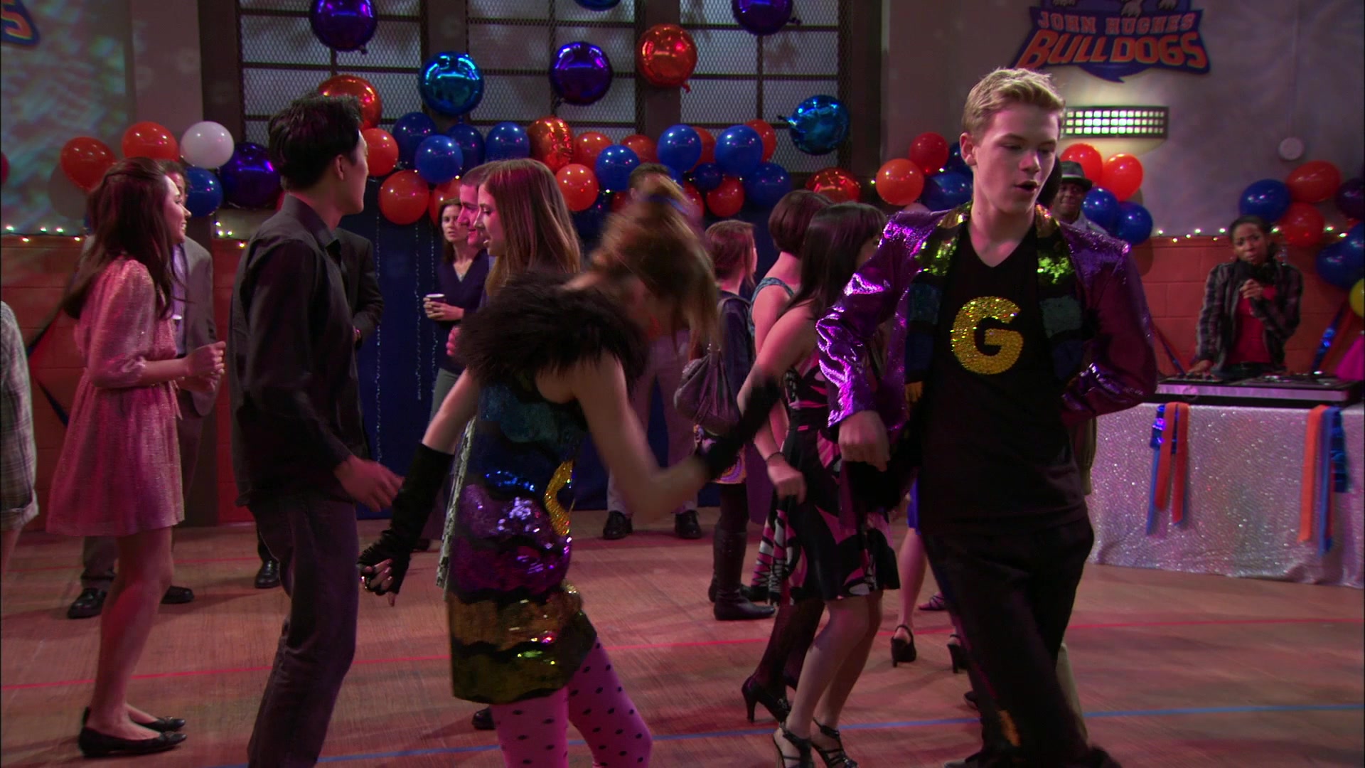 Shake_It_Up_S01E14_1080p_BTD_002339.jpg Shake_It_Up_S01E14_1080p_BTD_002339.jpg