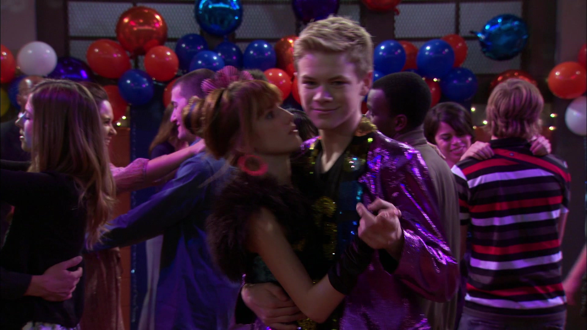 Shake_It_Up_S01E14_1080p_BTD_002373.jpg Shake_It_Up_S01E14_1080p_BTD_002373.jpg