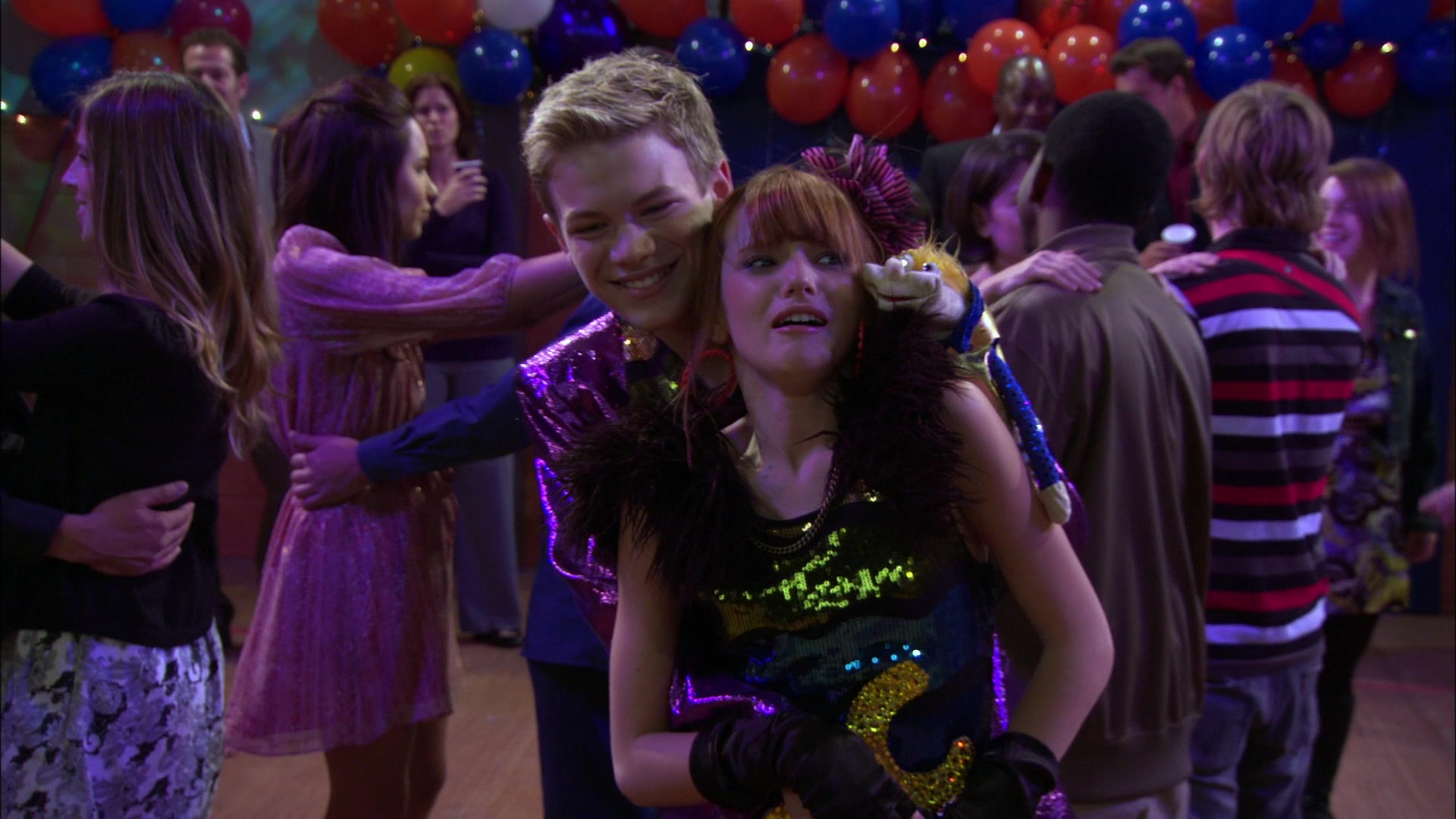 Shake_It_Up_S01E14_1080p_BTD_002399.jpg Shake_It_Up_S01E14_1080p_BTD_002399.jpg