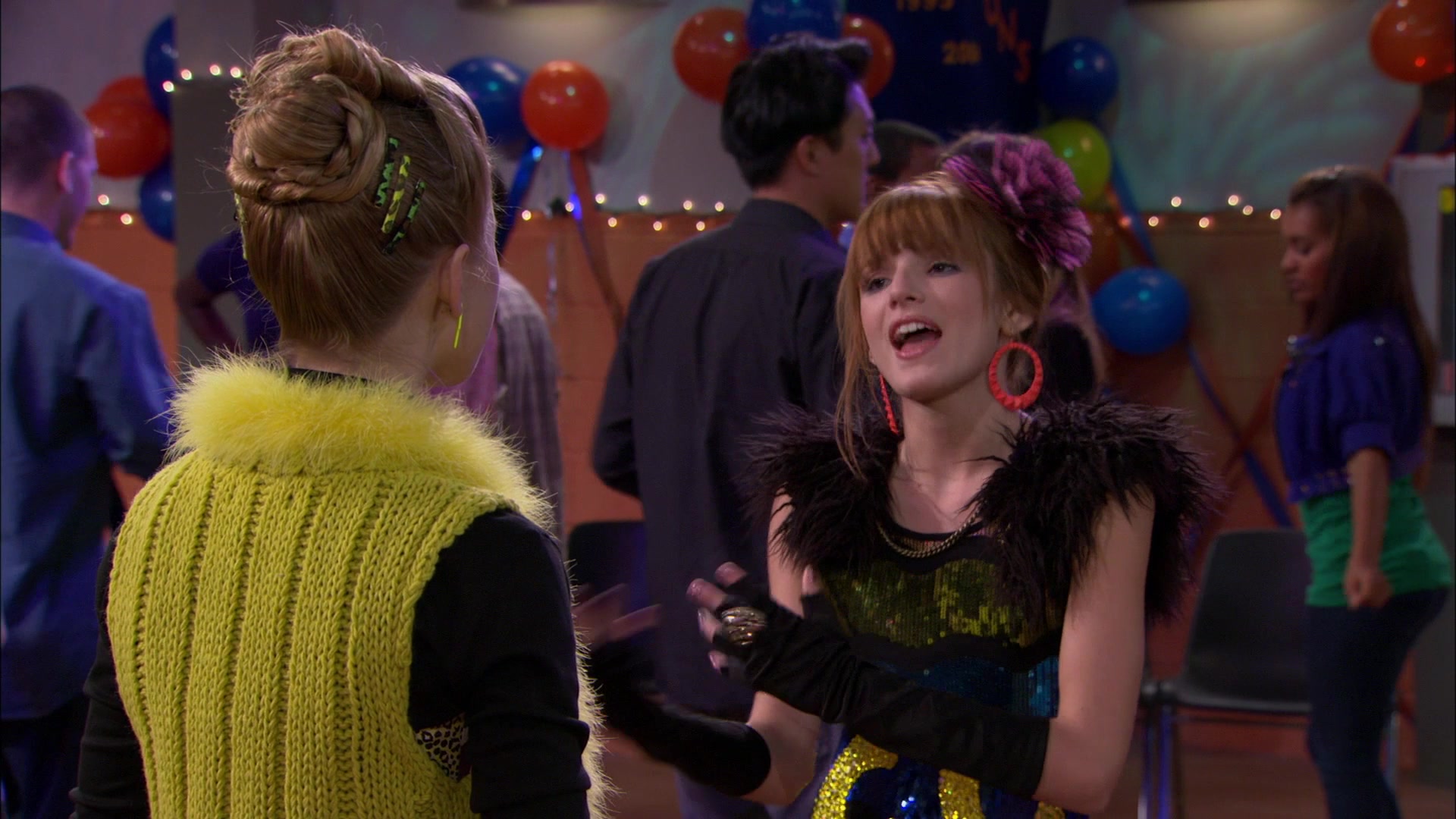 Shake_It_Up_S01E14_1080p_BTD_002708.jpg Shake_It_Up_S01E14_1080p_BTD_002708.jpg
