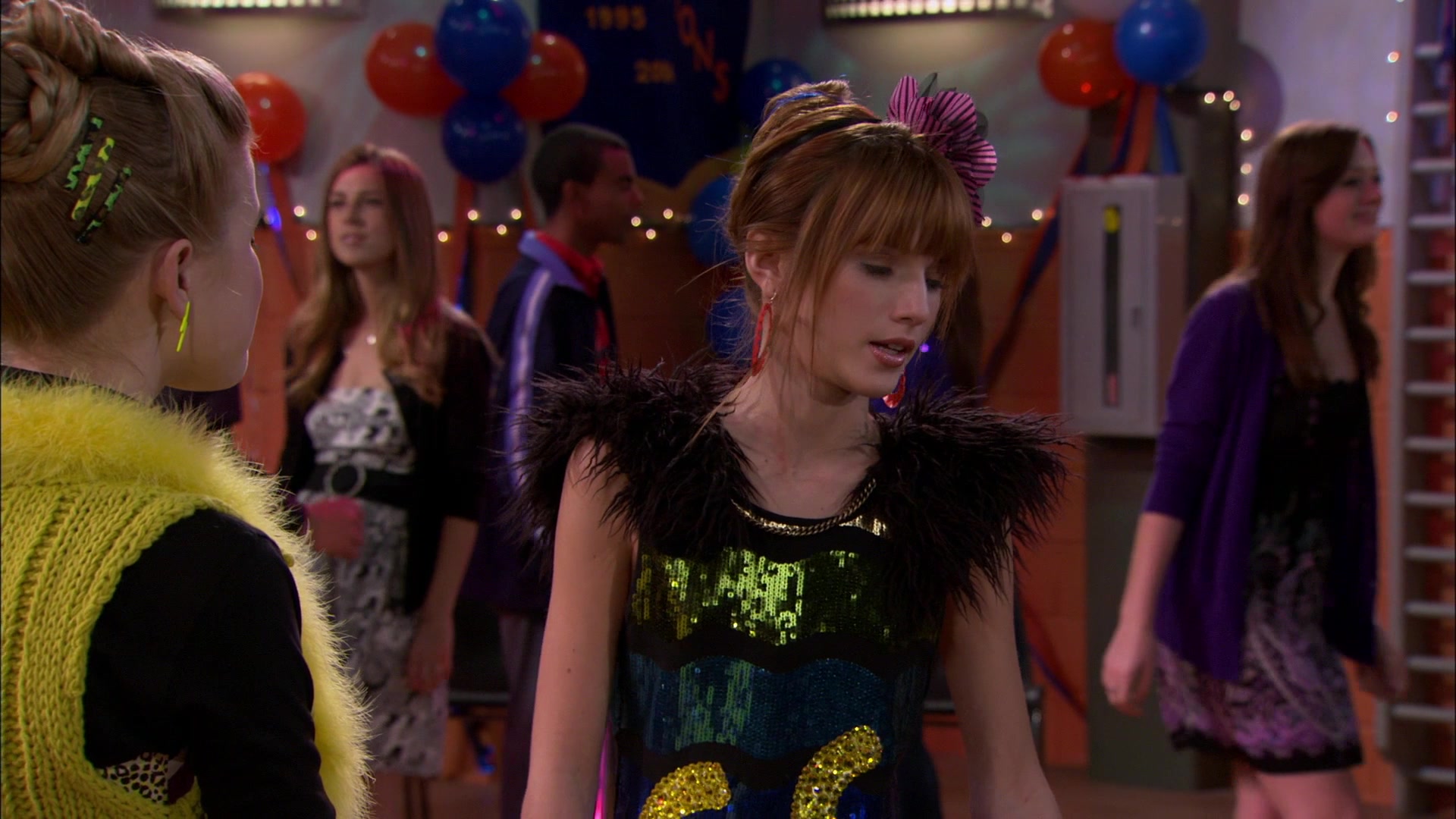 Shake_It_Up_S01E14_1080p_BTD_002723.jpg Shake_It_Up_S01E14_1080p_BTD_002723.jpg