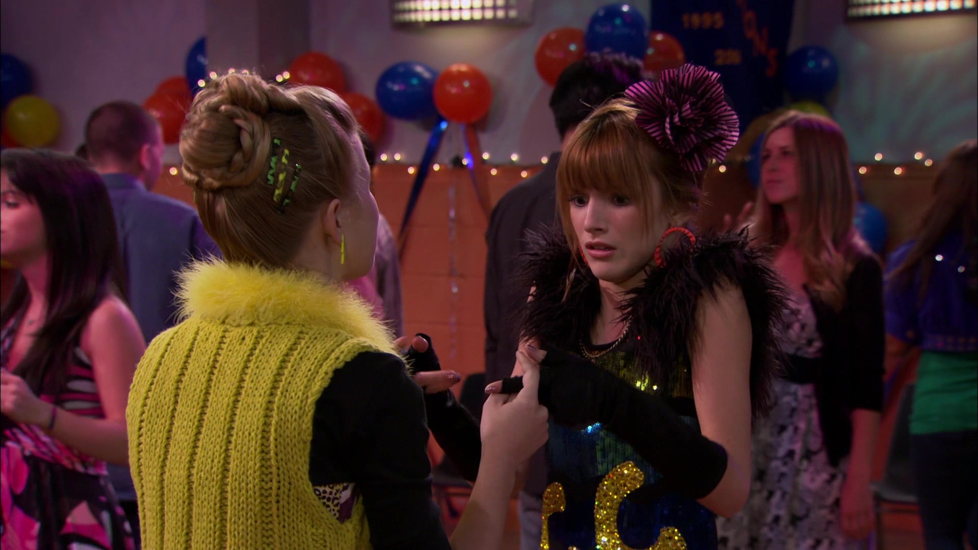 Shake_It_Up_S01E14_1080p_BTD_002777.jpg Shake_It_Up_S01E14_1080p_BTD_002777.jpg
