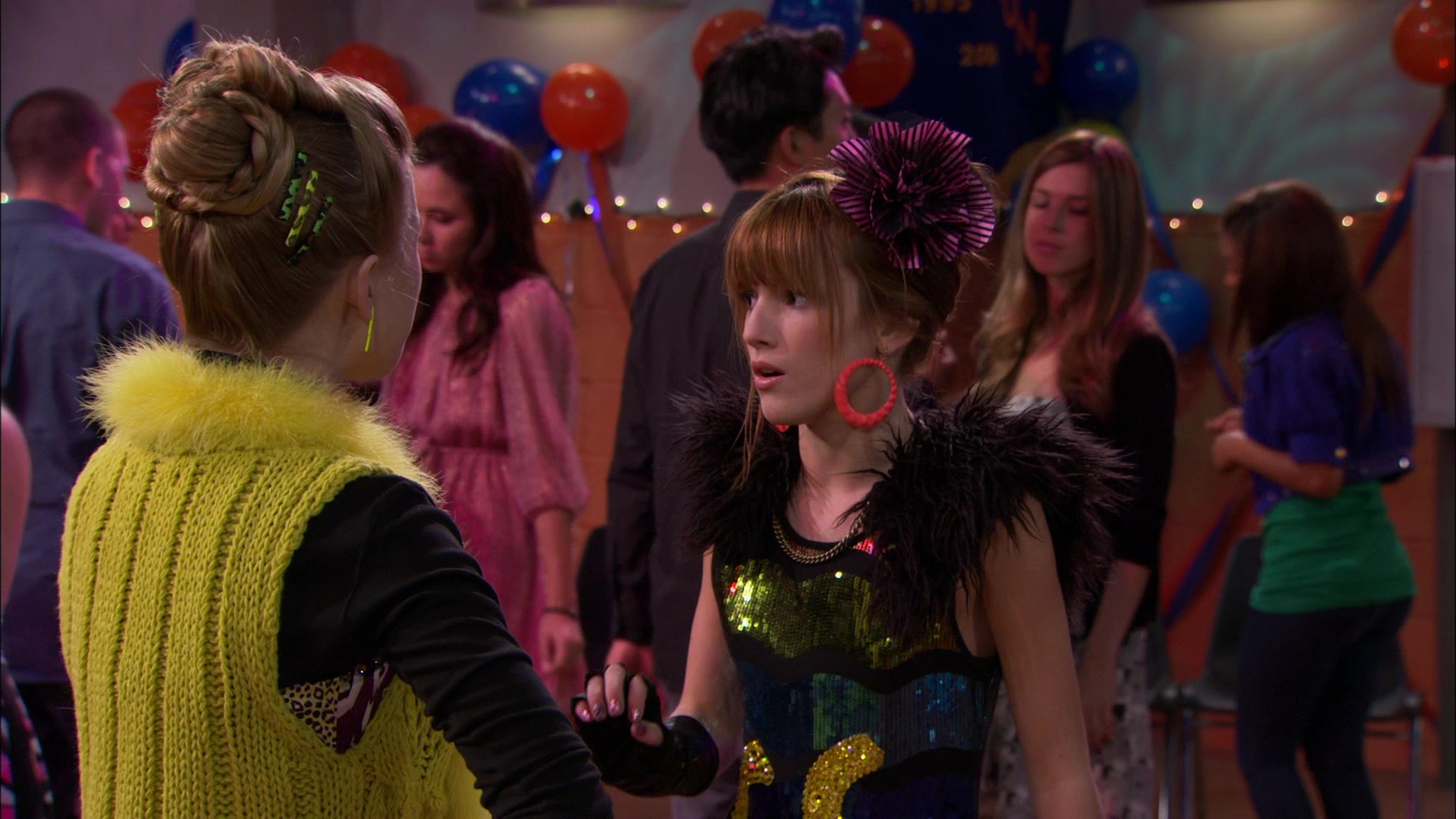 Shake_It_Up_S01E14_1080p_BTD_002788.jpg Shake_It_Up_S01E14_1080p_BTD_002788.jpg