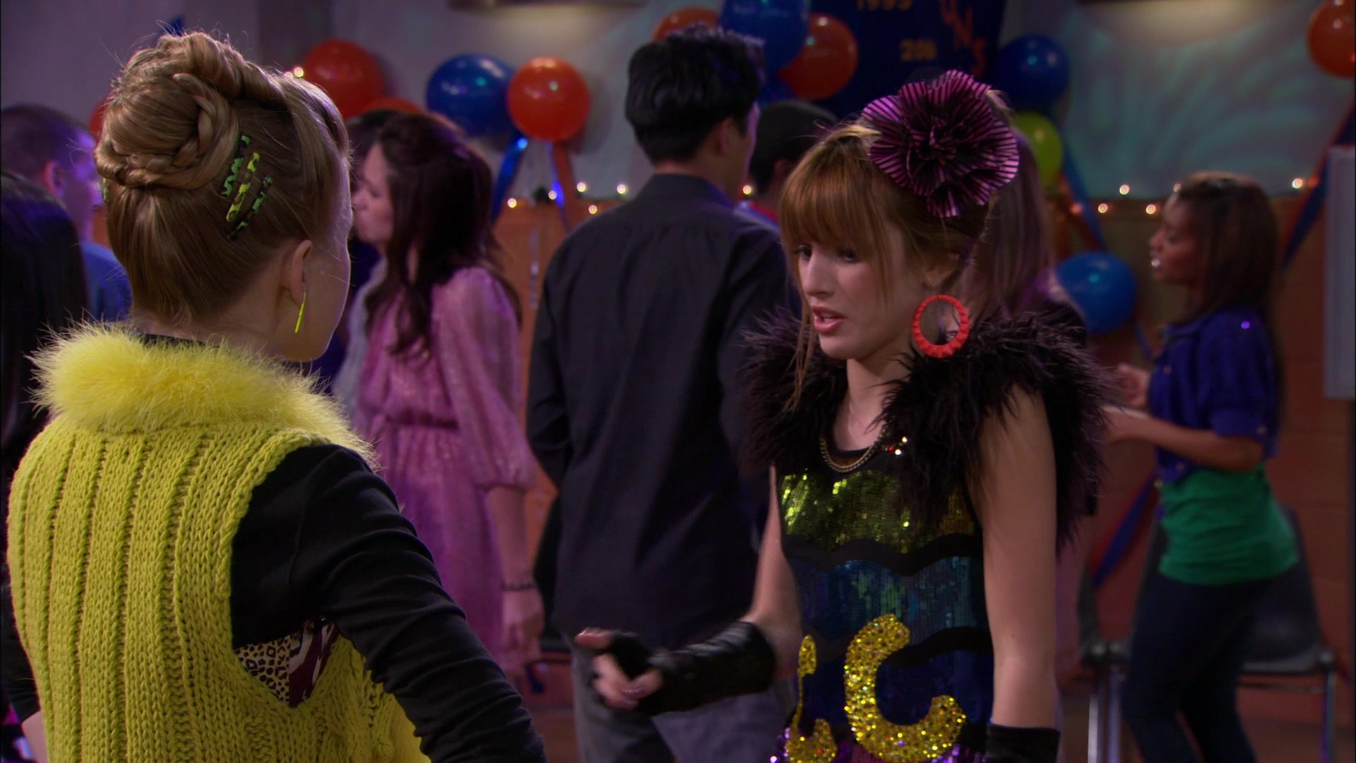 Shake_It_Up_S01E14_1080p_BTD_002792.jpg Shake_It_Up_S01E14_1080p_BTD_002792.jpg