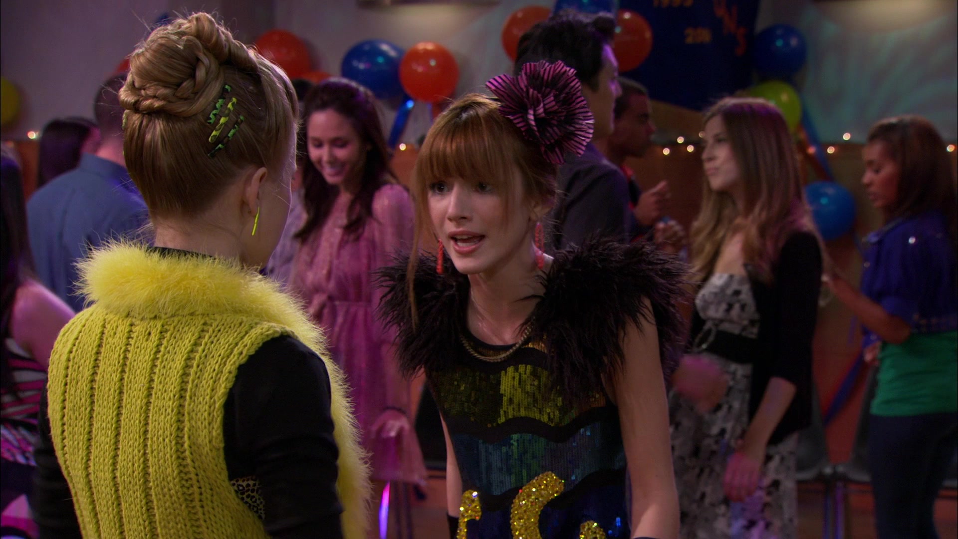 Shake_It_Up_S01E14_1080p_BTD_002799.jpg Shake_It_Up_S01E14_1080p_BTD_002799.jpg