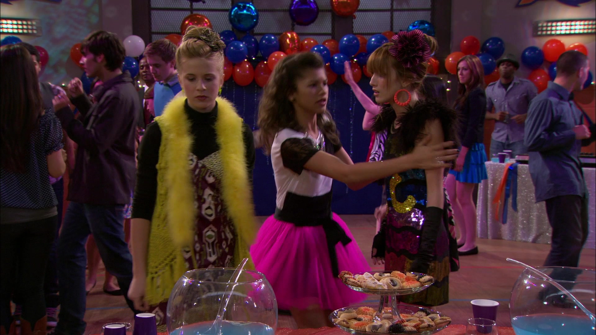 Shake_It_Up_S01E14_1080p_BTD_002803.jpg Shake_It_Up_S01E14_1080p_BTD_002803.jpg