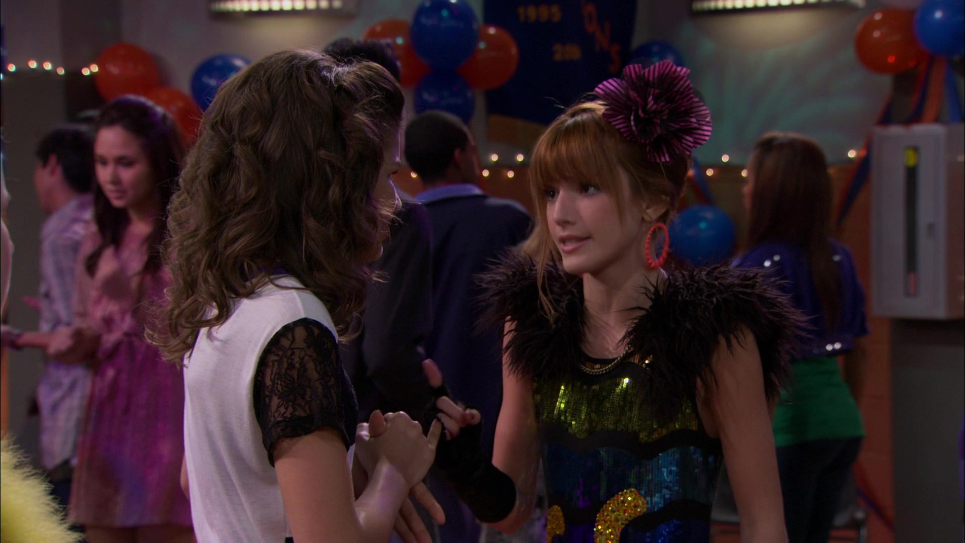 Shake_It_Up_S01E14_1080p_BTD_002827.jpg Shake_It_Up_S01E14_1080p_BTD_002827.jpg