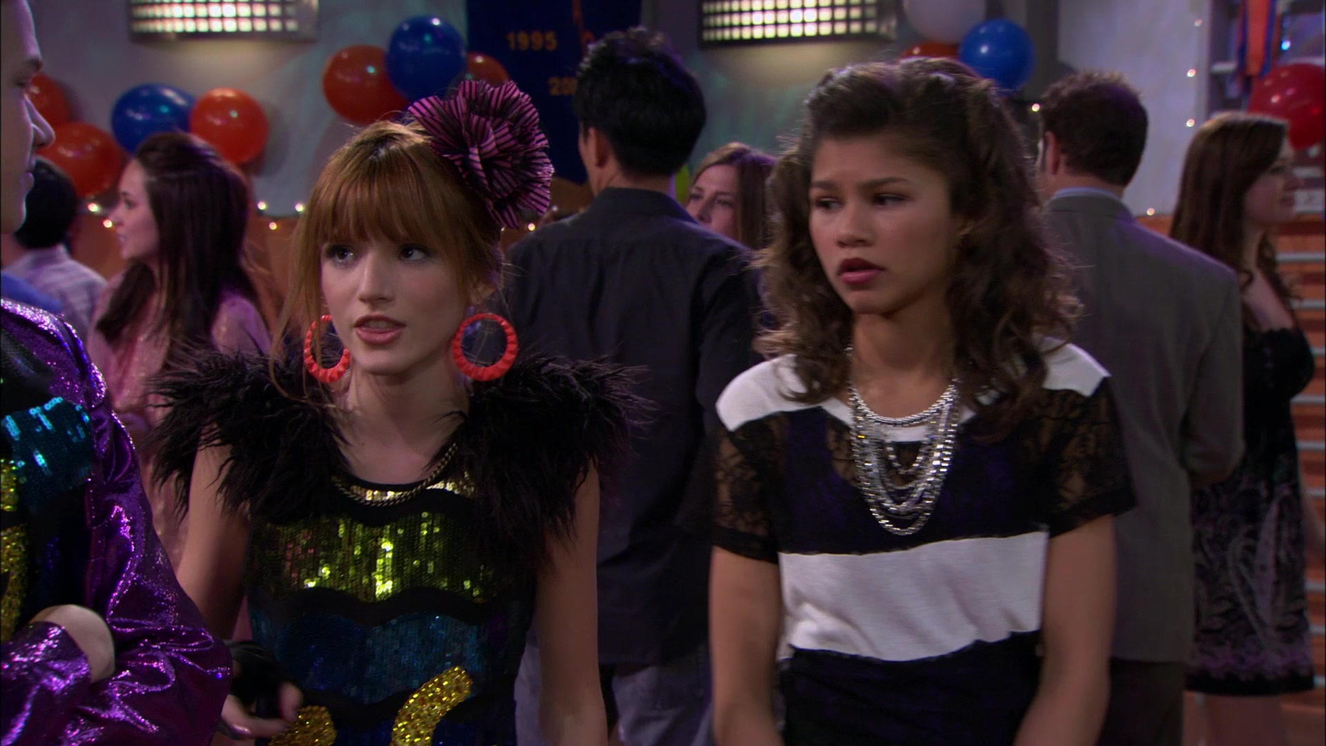 Shake_It_Up_S01E14_1080p_BTD_002909.jpg Shake_It_Up_S01E14_1080p_BTD_002909.jpg