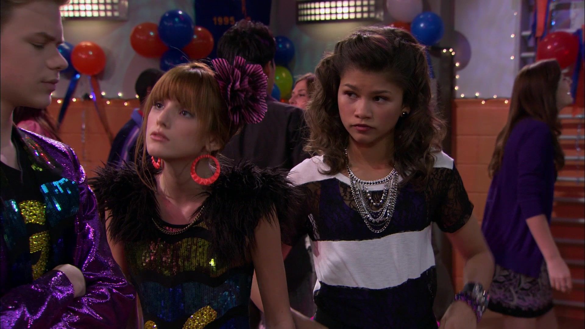 Shake_It_Up_S01E14_1080p_BTD_002923.jpg Shake_It_Up_S01E14_1080p_BTD_002923.jpg