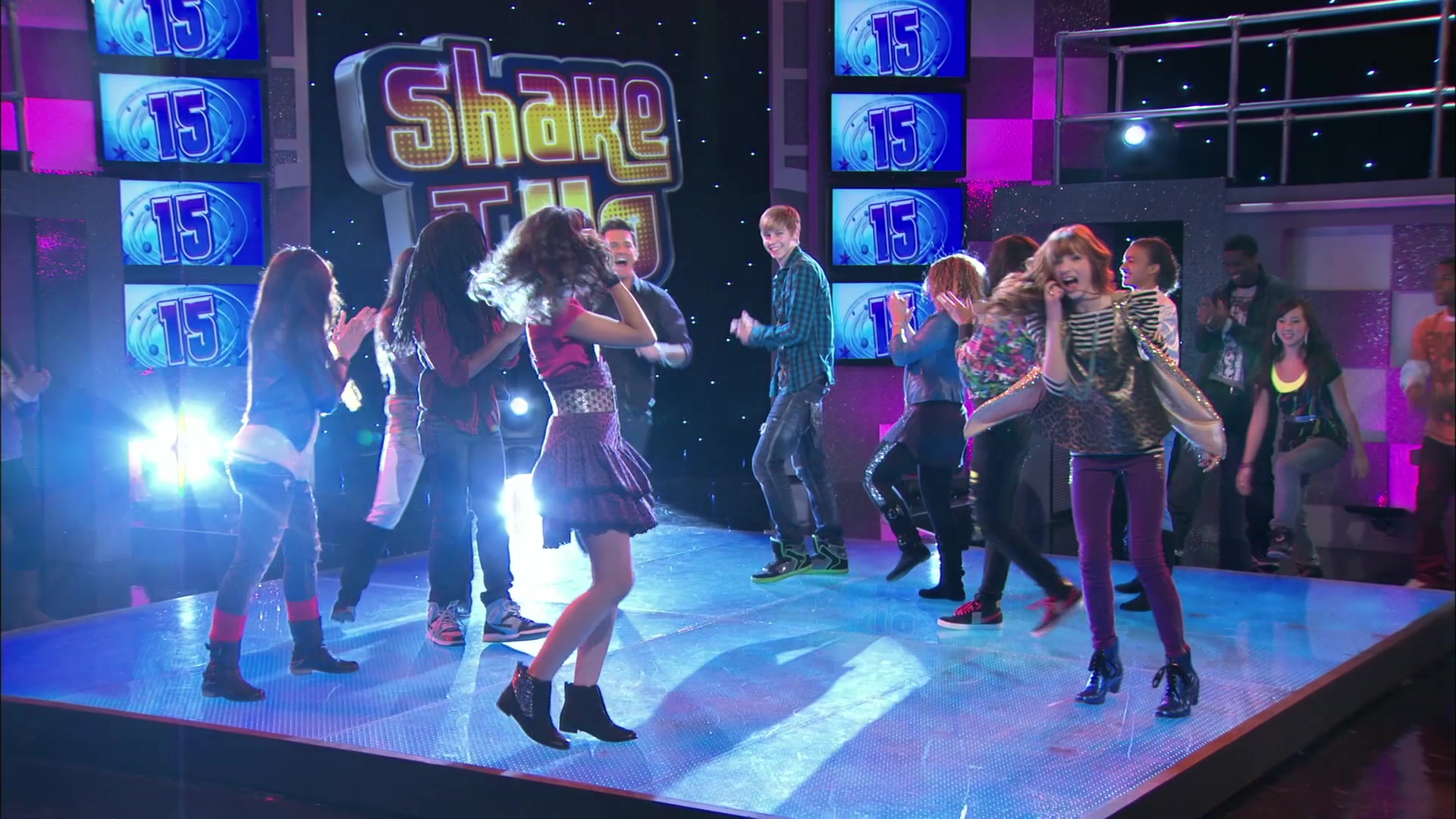 Shake_It_Up_S01E15_1080p_BTD_000029.jpg Shake_It_Up_S01E15_1080p_BTD_000029.jpg