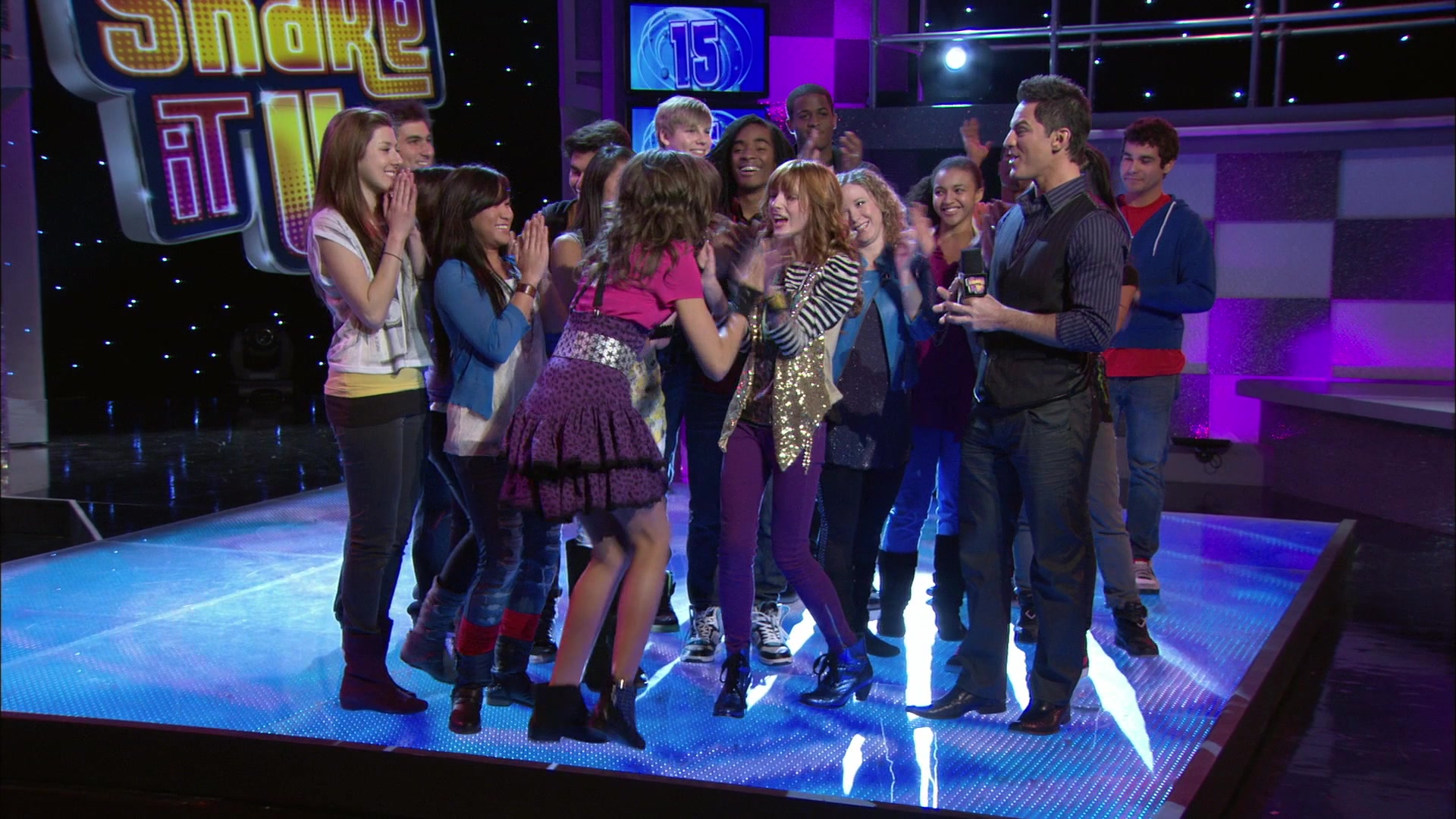 Shake_It_Up_S01E15_1080p_BTD_000134.jpg Shake_It_Up_S01E15_1080p_BTD_000134.jpg