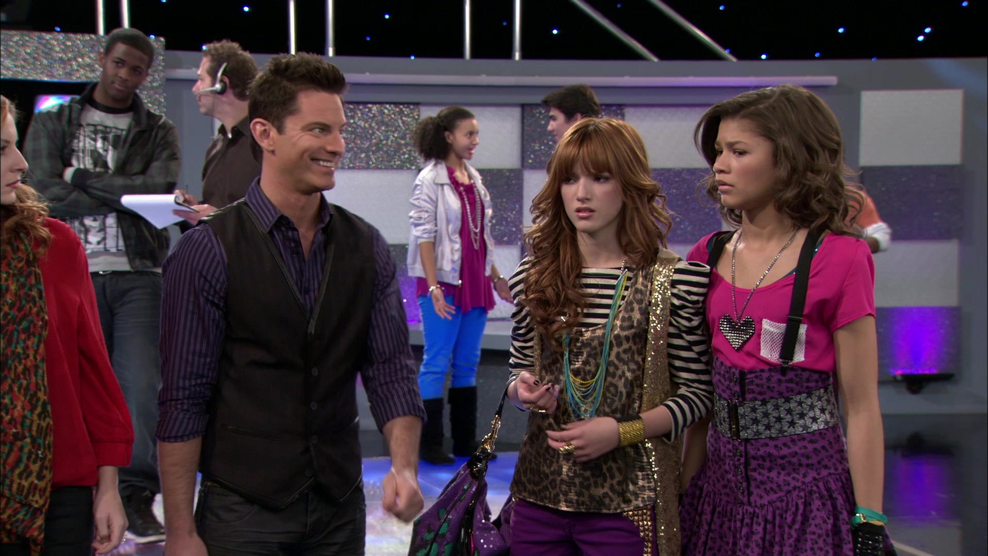Shake_It_Up_S01E15_1080p_BTD_000418.jpg Shake_It_Up_S01E15_1080p_BTD_000418.jpg