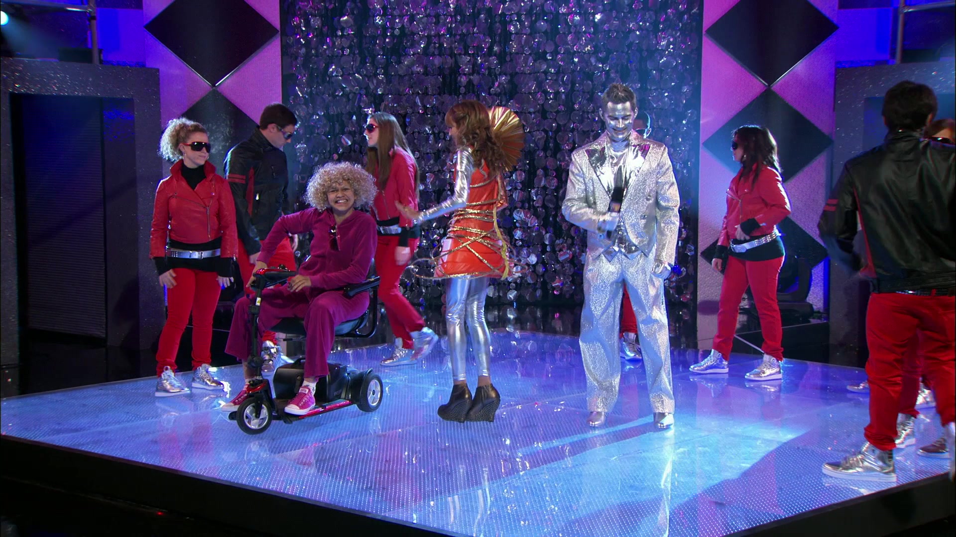 Shake_It_Up_S01E15_1080p_BTD_001120.jpg Shake_It_Up_S01E15_1080p_BTD_001120.jpg