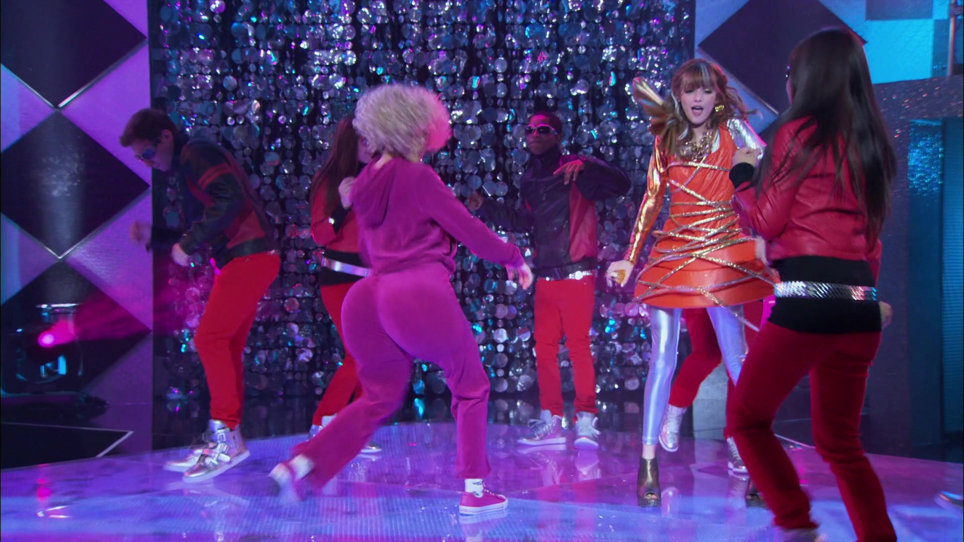 Shake_It_Up_S01E15_1080p_BTD_001262.jpg Shake_It_Up_S01E15_1080p_BTD_001262.jpg